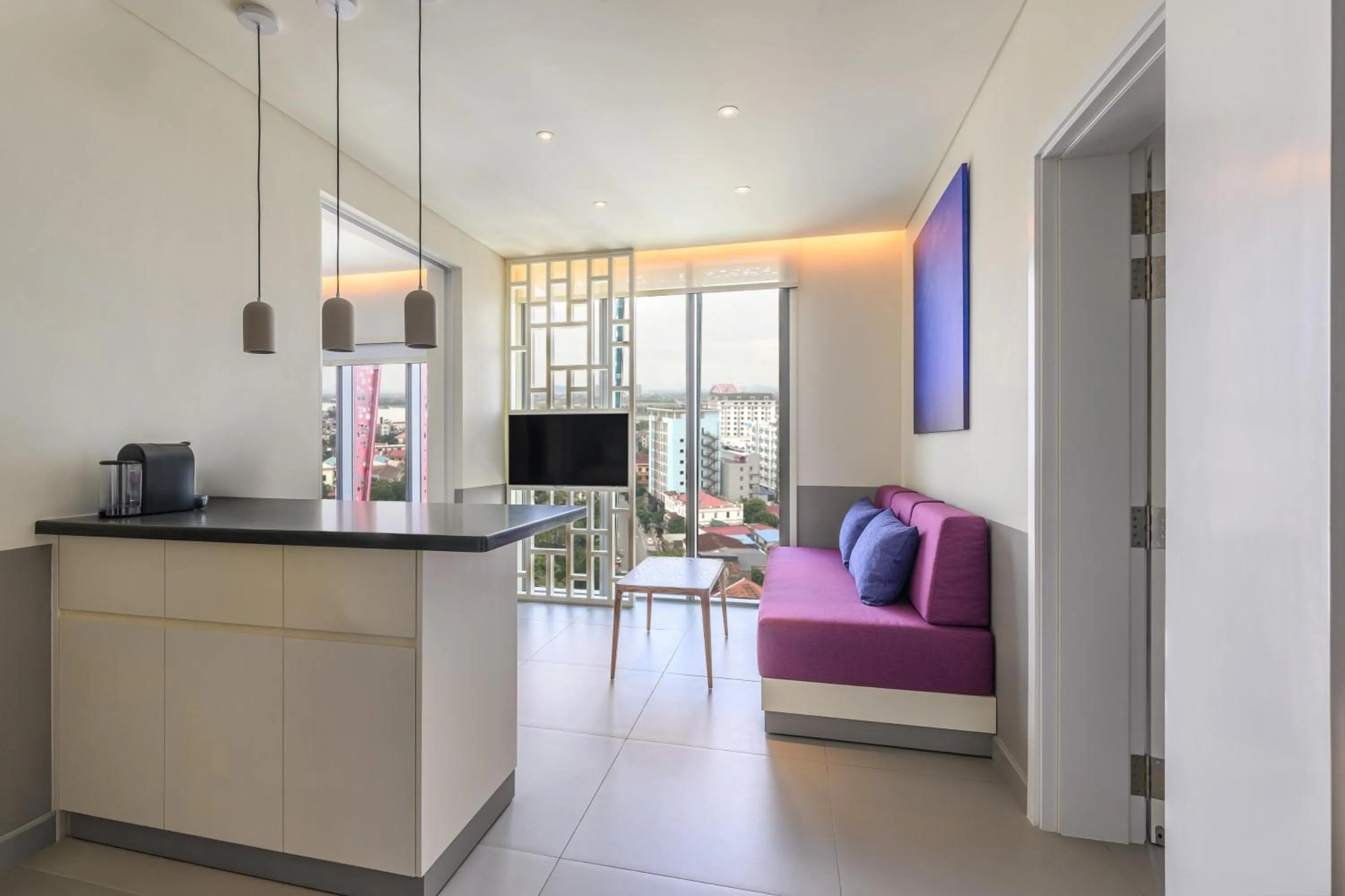 Photo of the whole room in Wink Hai Phong Centre, Unscripted by Hyatt - 24 Hours stay