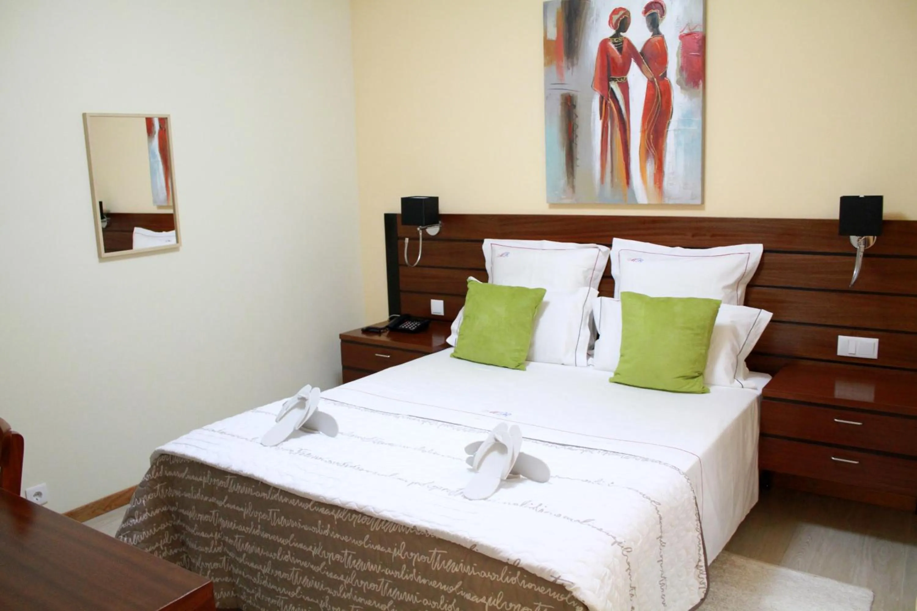 Shower in Mindelo Residencial