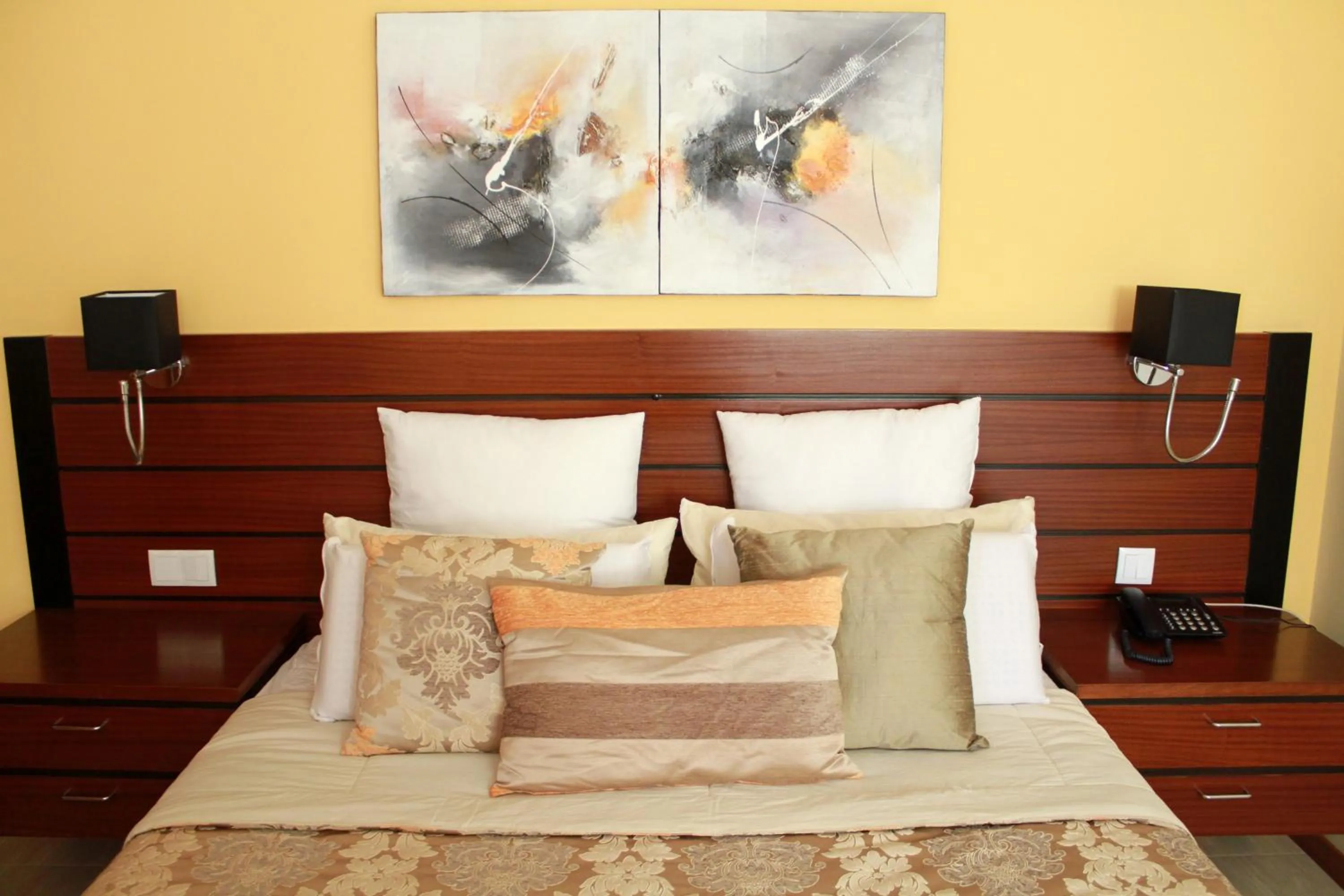 Shower in Mindelo Residencial