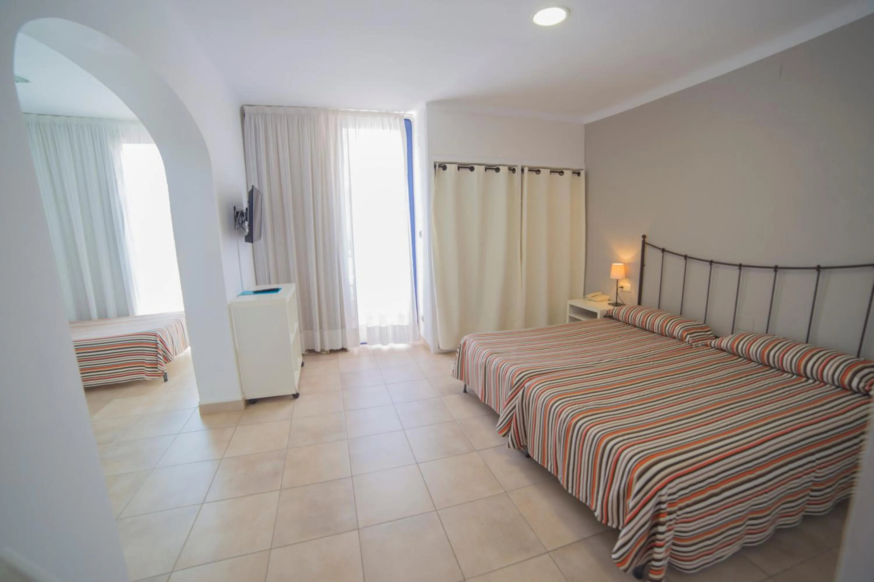 Casa Del Mar Hotel & Apartaments