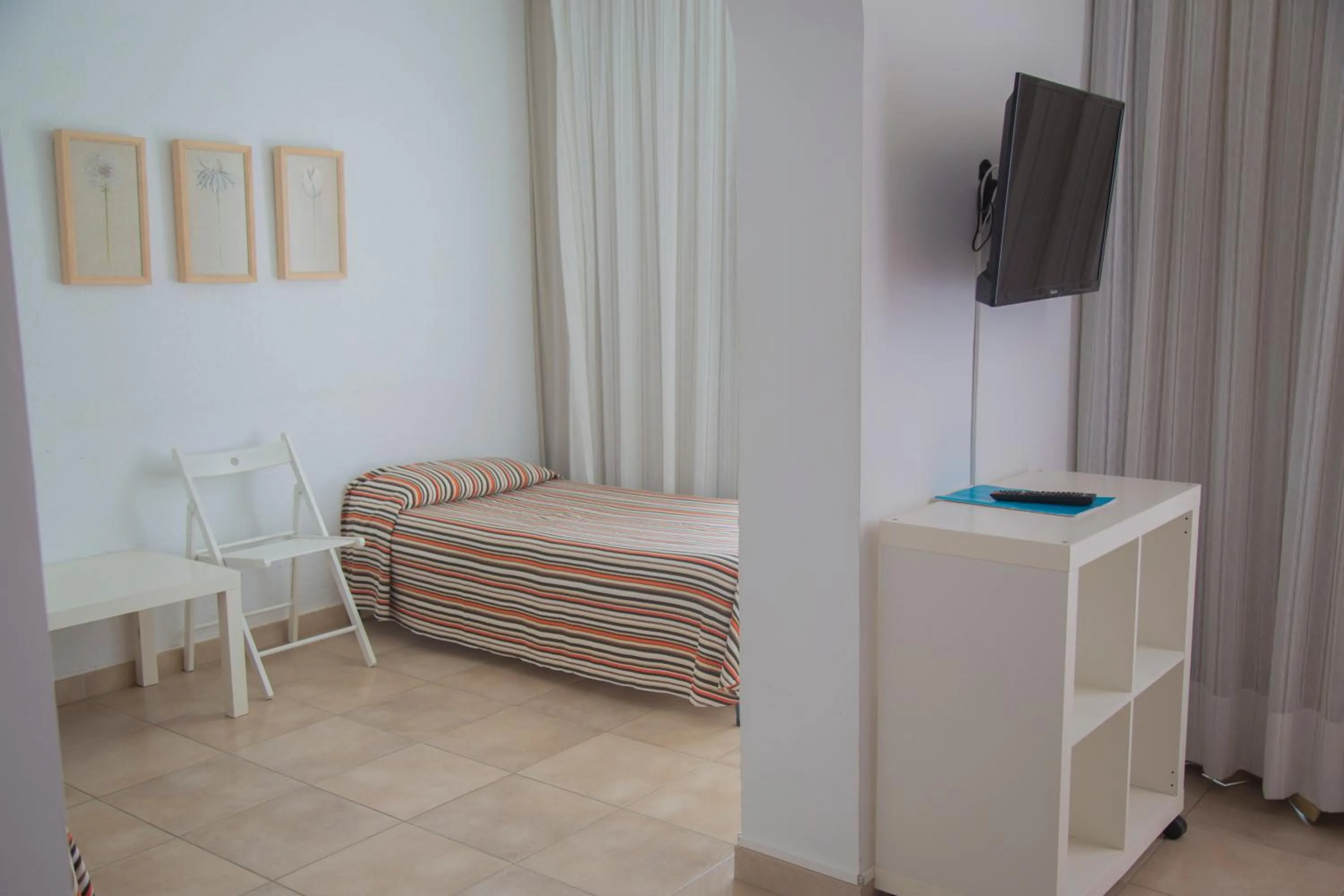 Casa Del Mar Hotel & Apartaments