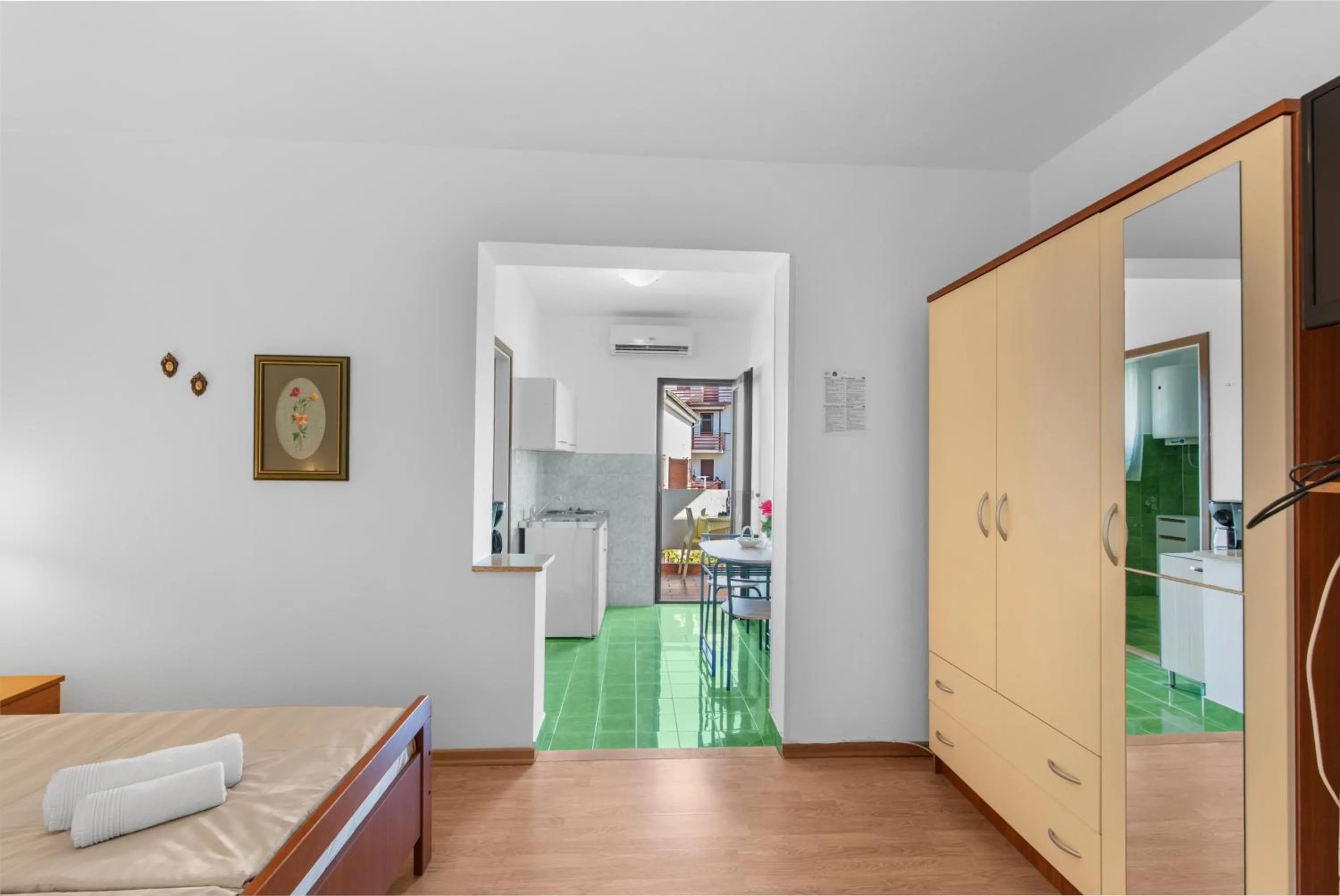 Apartments Villa Falcon
