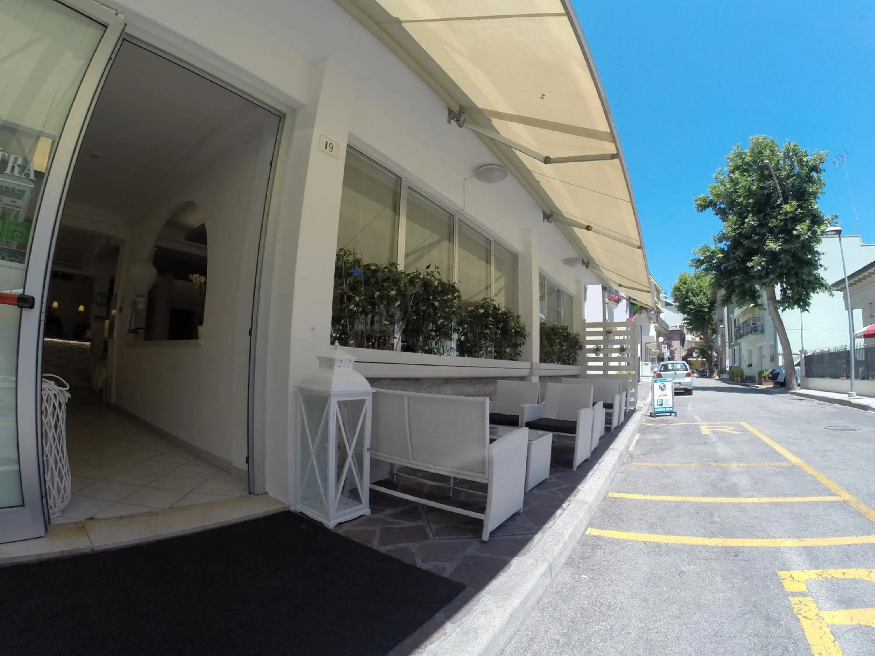 Facade/entrance in Hotel Astra