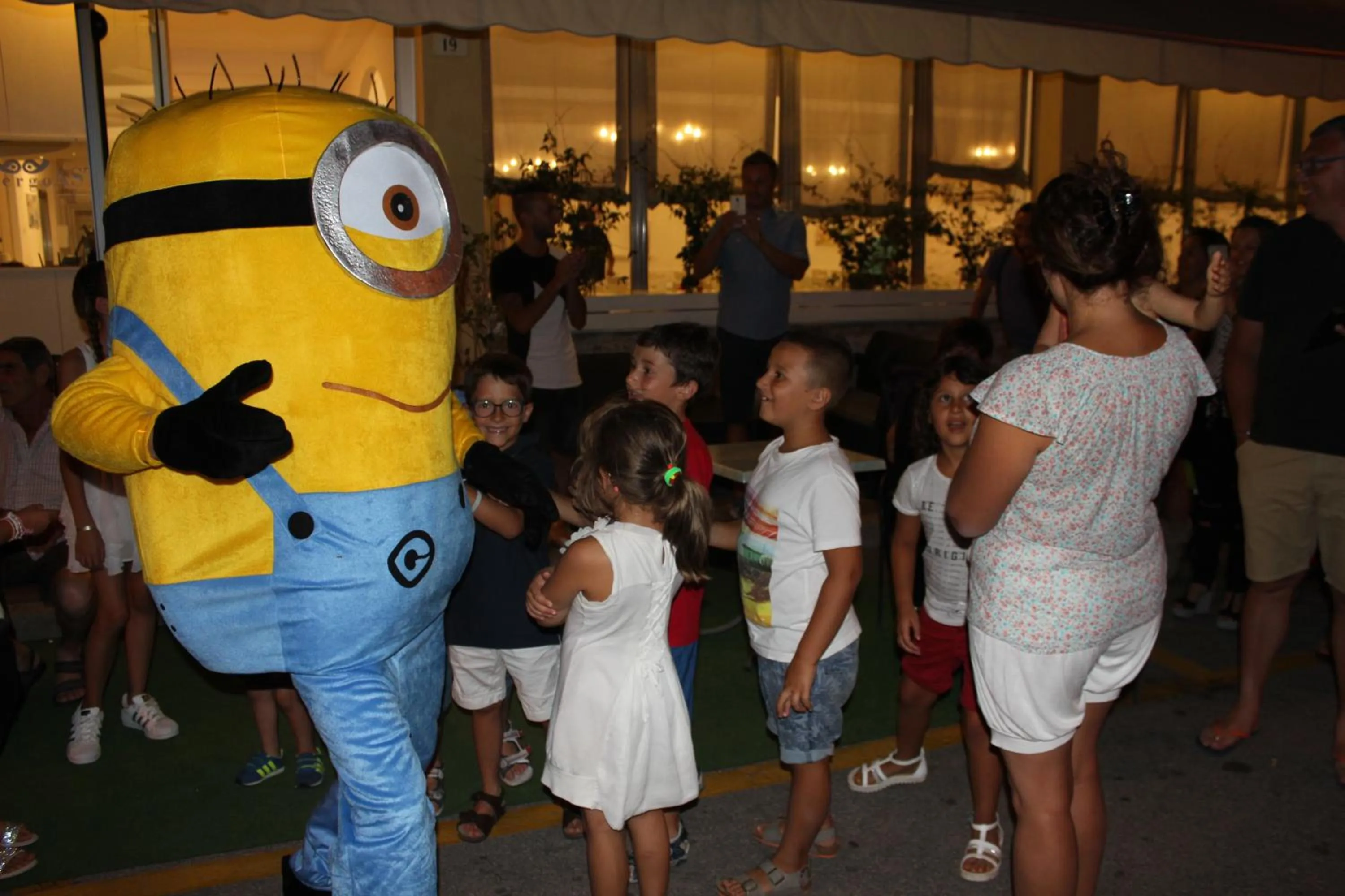 children in Hotel Astra