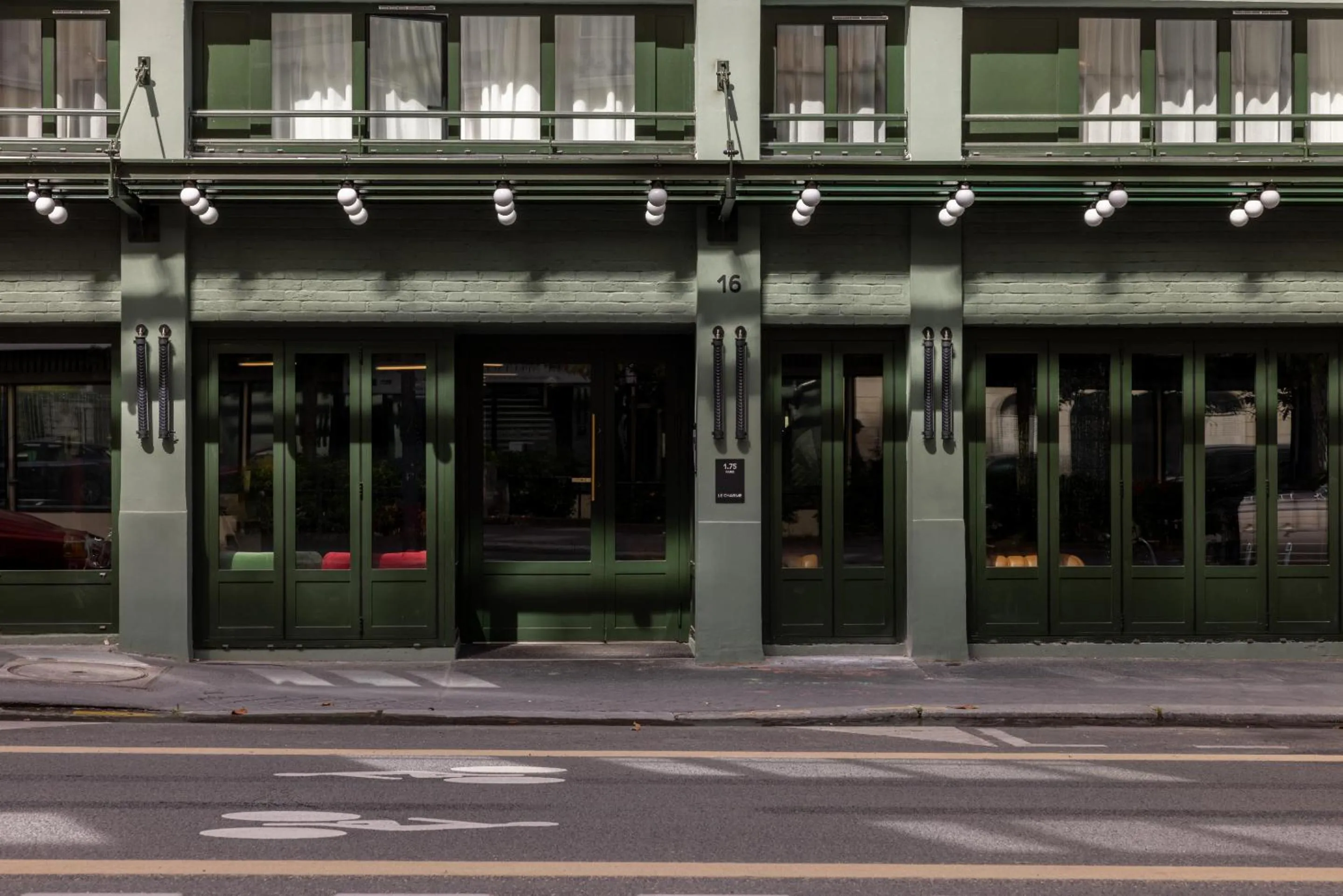 Other in 1.75 Paris Le Charme