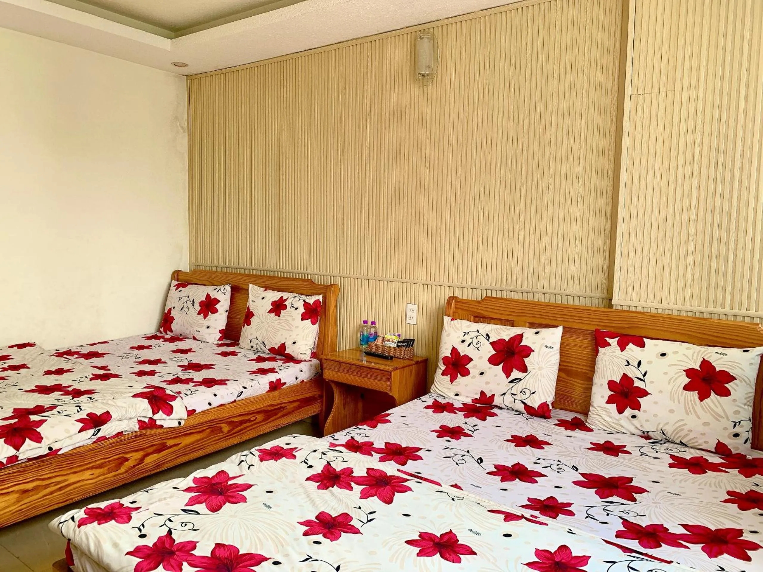 Bed in Hoang Nguyen Hotel