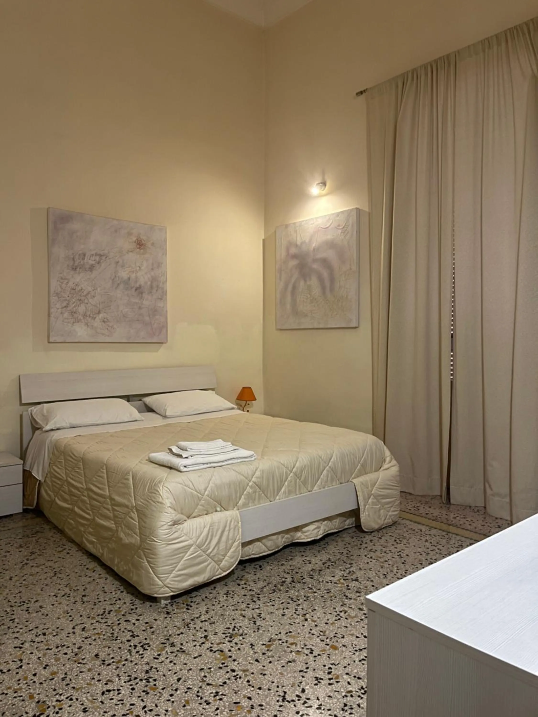 Photo of the whole room, Bed in Salento b&b Trepuzzi