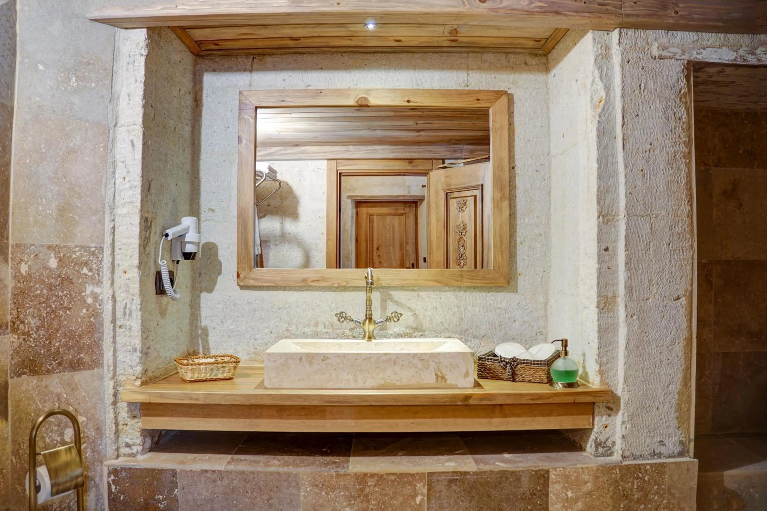 Shower in Cappadocia Alfa Cave Hotel