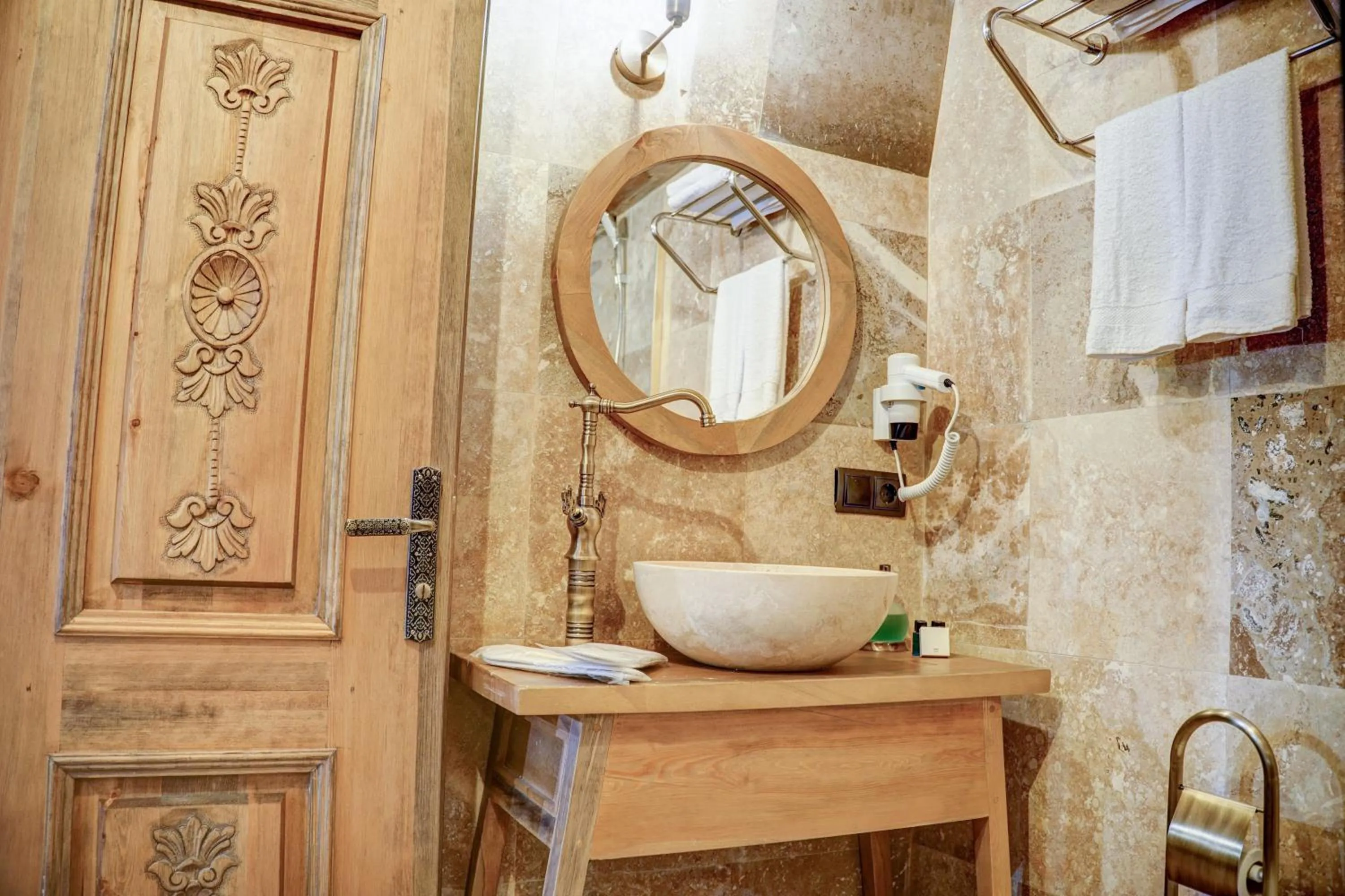 Toilet in Cappadocia Alfa Cave Hotel