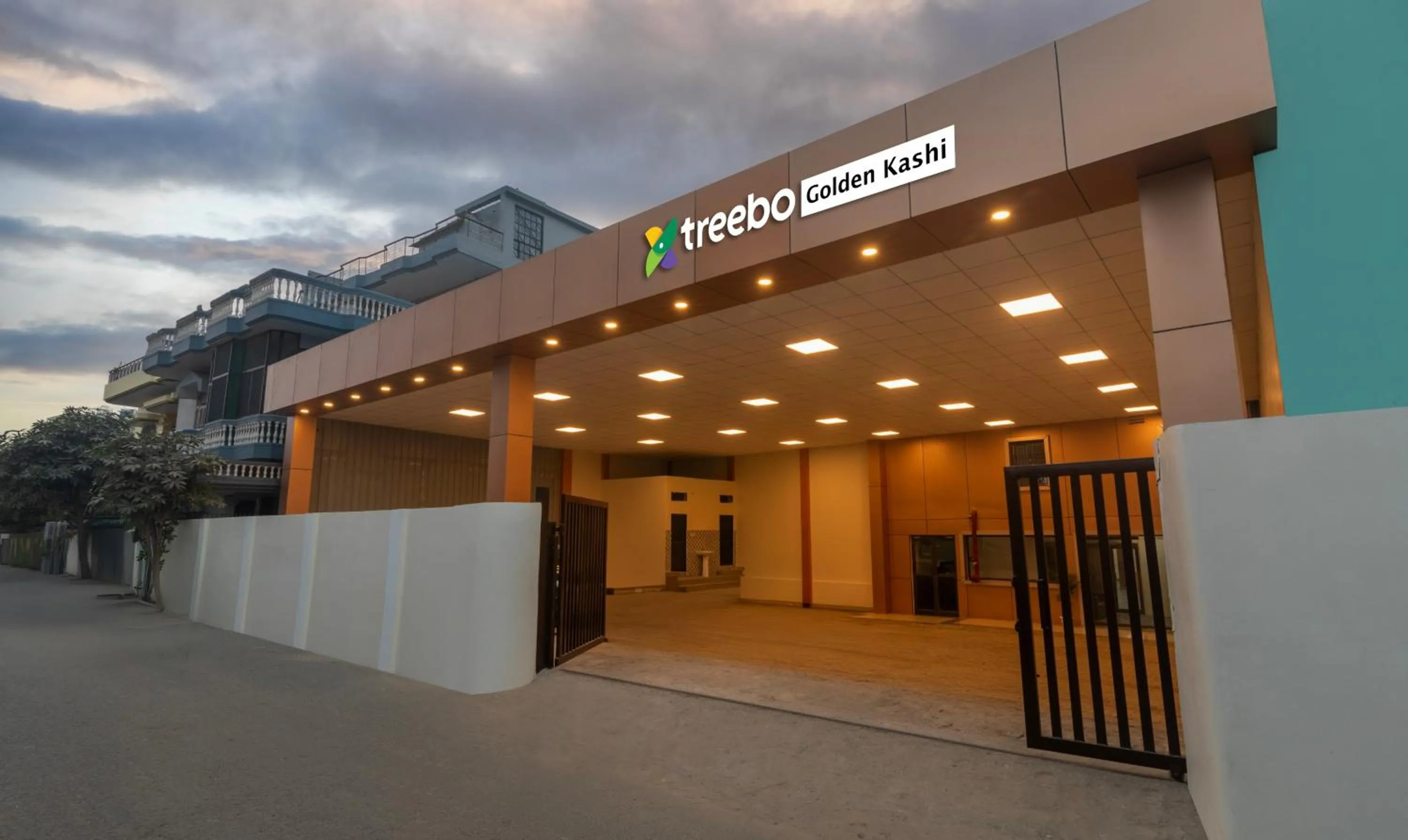 Property building in Treebo Golden Kashi