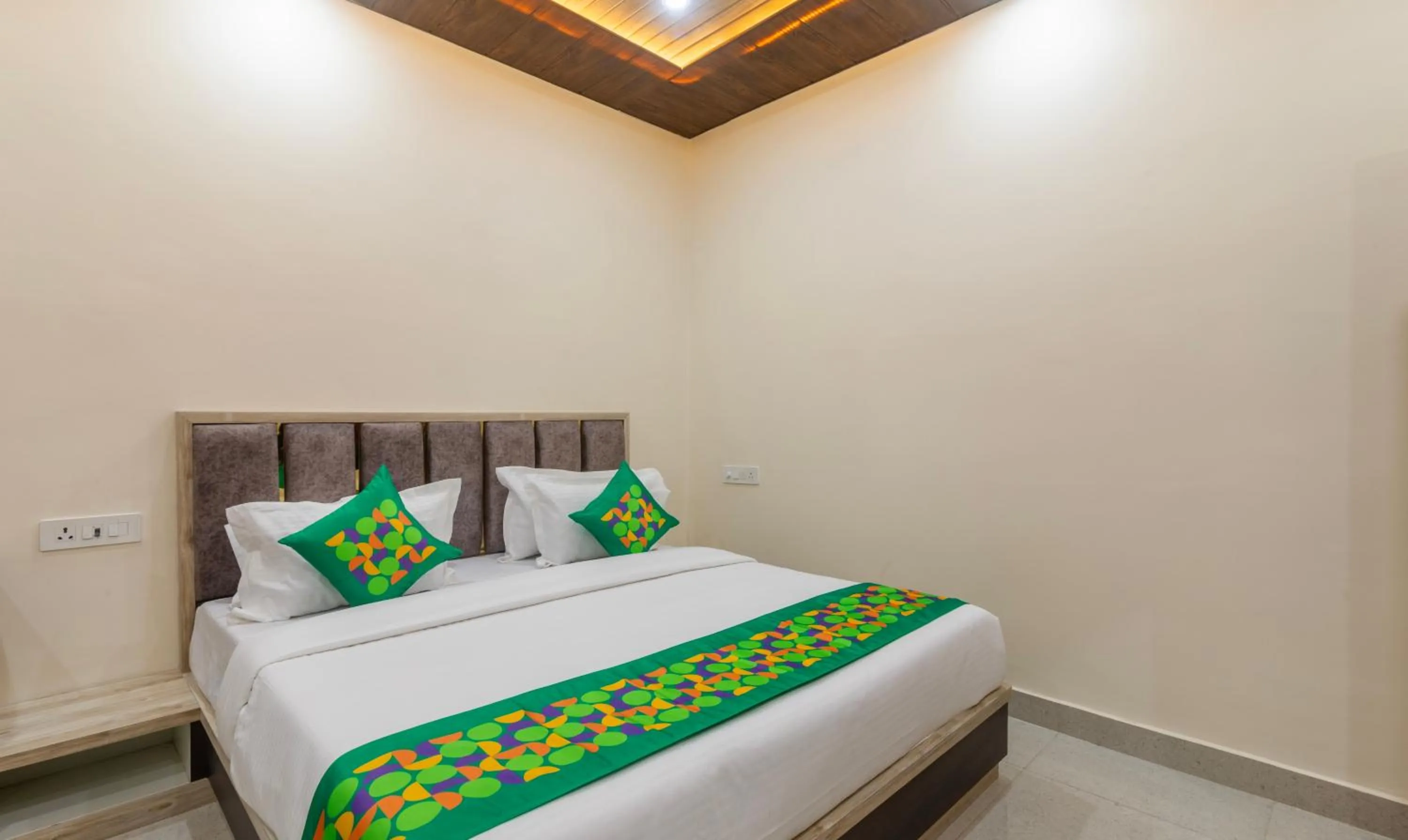 Bedroom, Bed in Treebo Golden Kashi