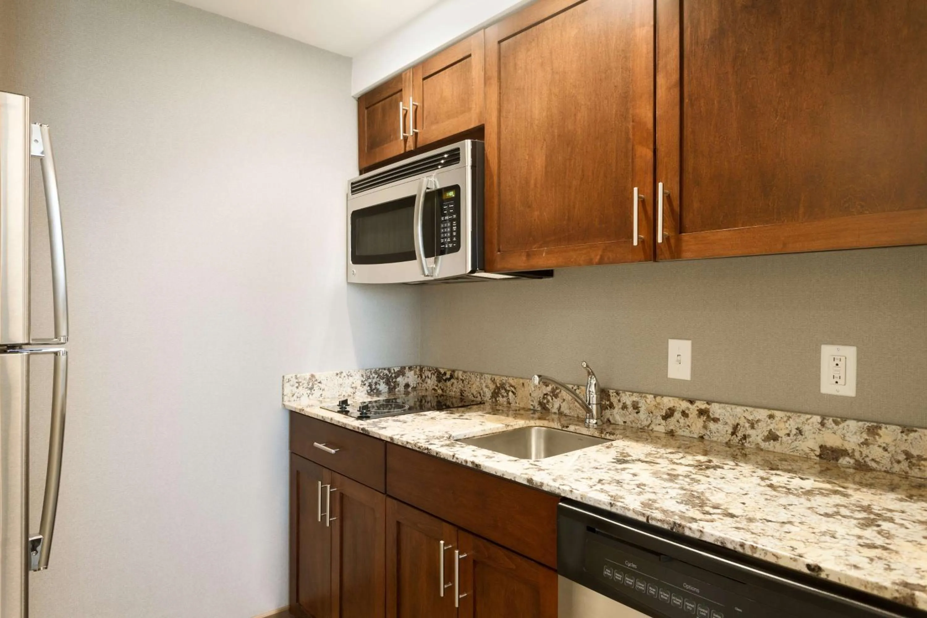 Kitchen or kitchenette in Homewood Suites by Hilton Frederick