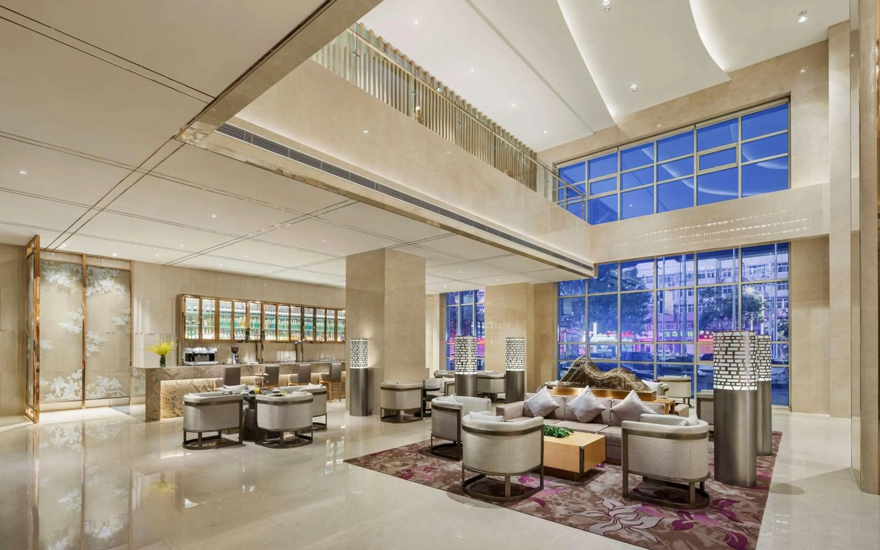 Lounge or bar in DoubleTree by Hilton Hotel Qingdao-Jimo Ancient City