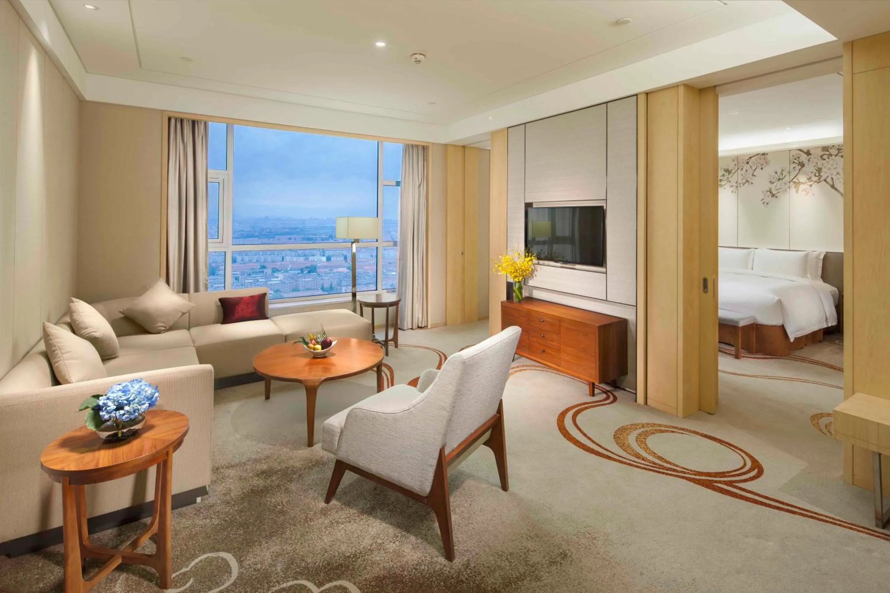 TV and multimedia, Bed in DoubleTree by Hilton Hotel Qingdao-Jimo Ancient City