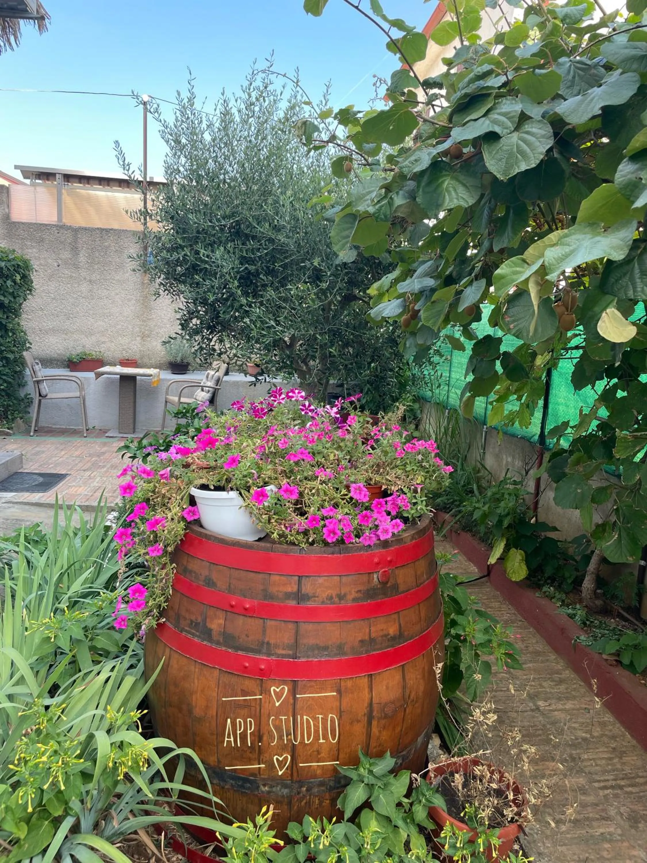 Garden in Apartments Mery