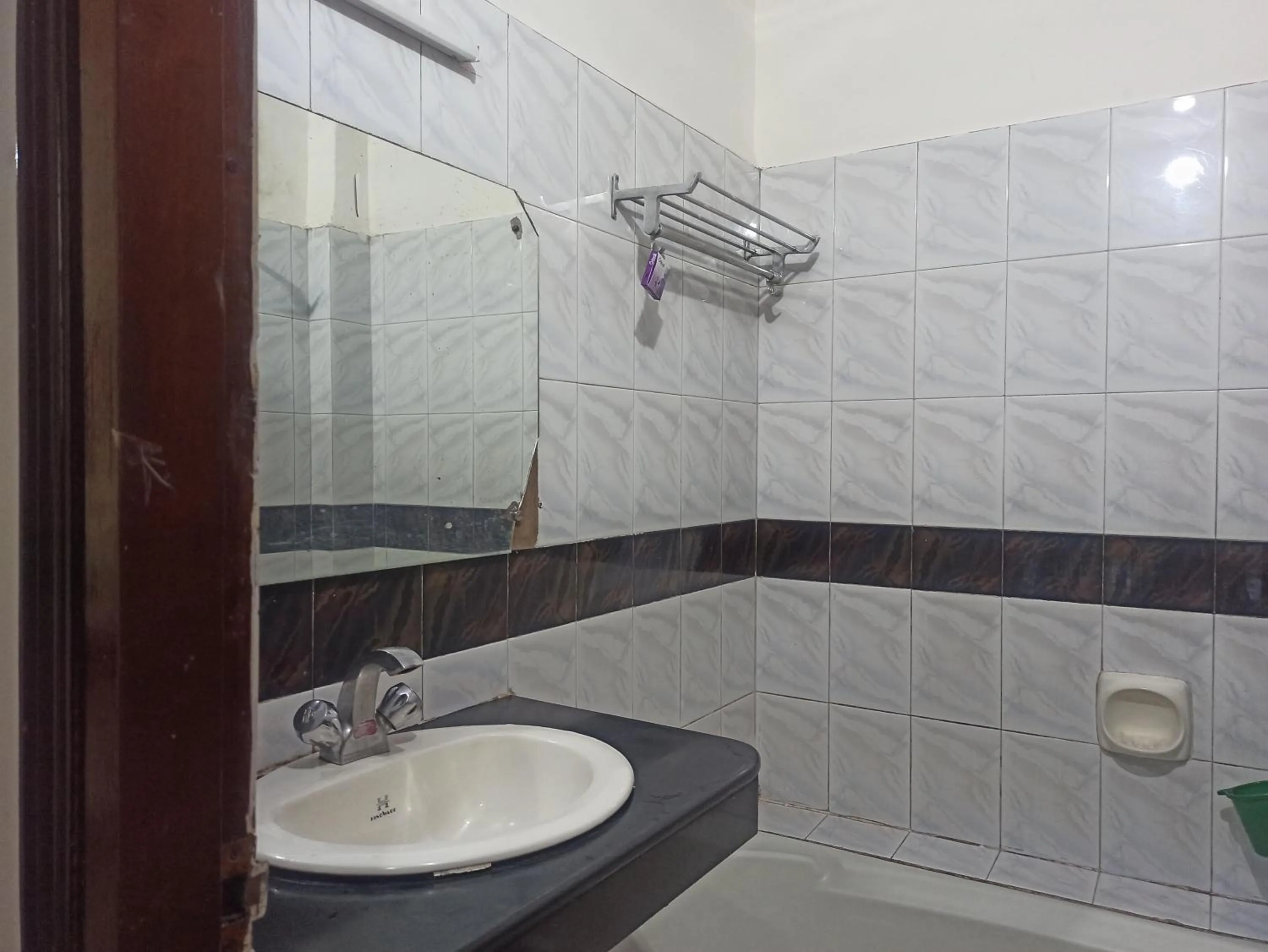 Bathroom in Hotel Ambarish Grand Residency