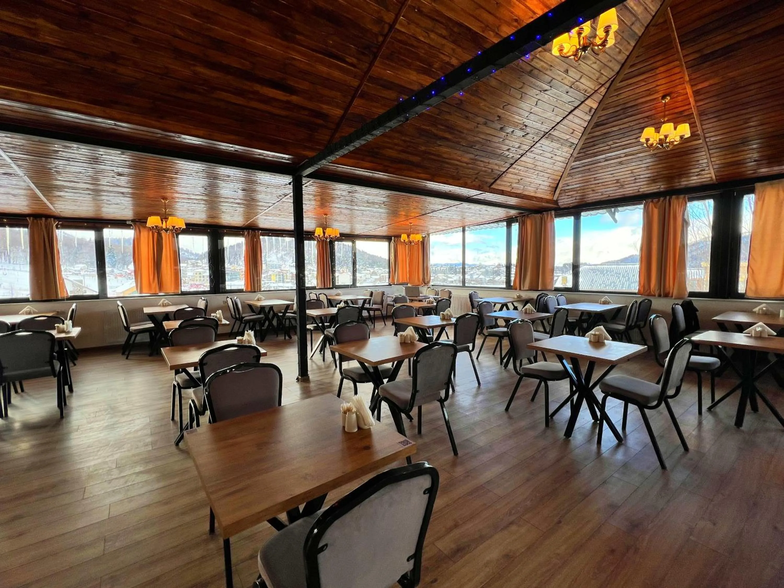 Restaurant/places to eat in Travel Inn Bakuriani