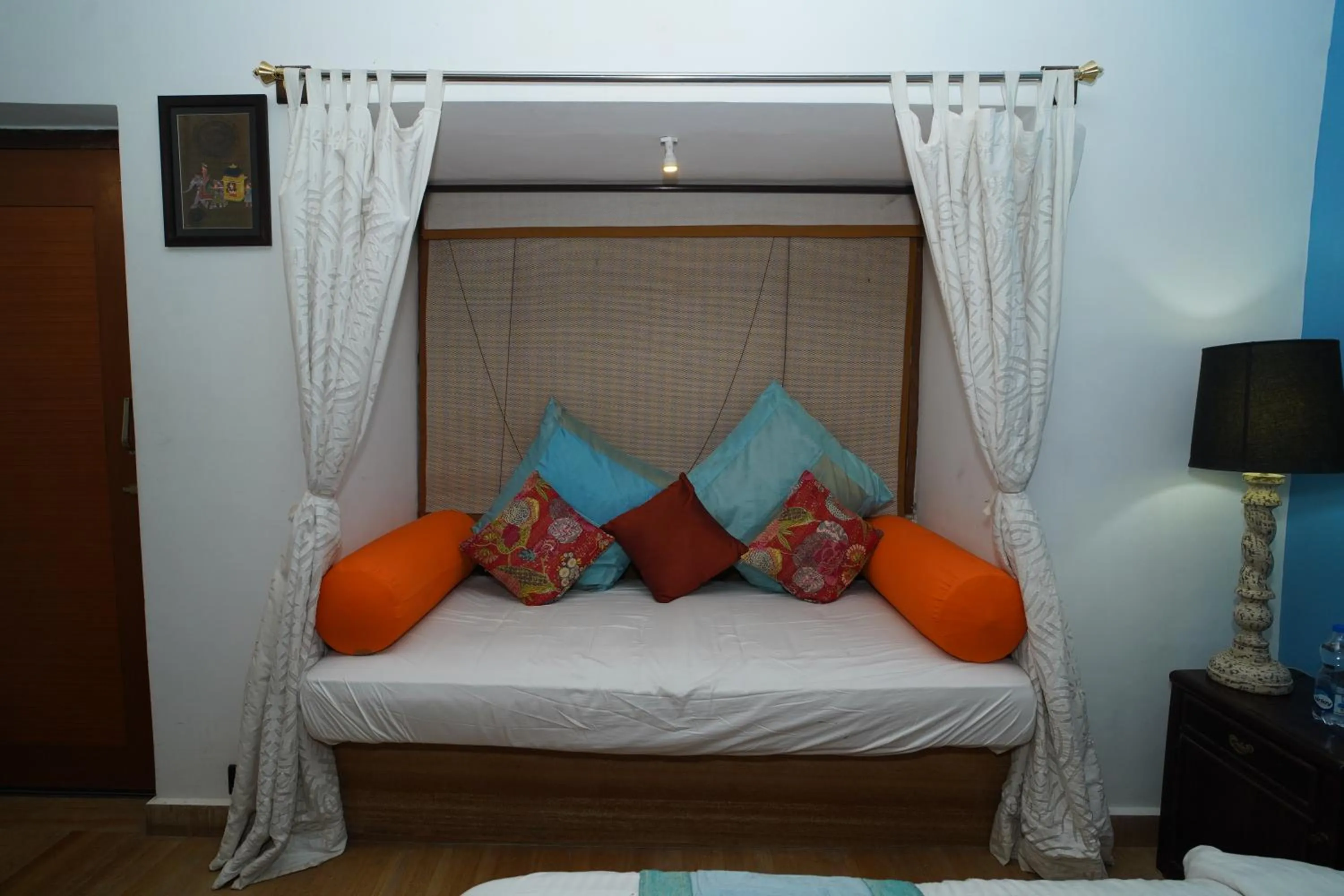 Bed in Hotel Jaisan Haveli