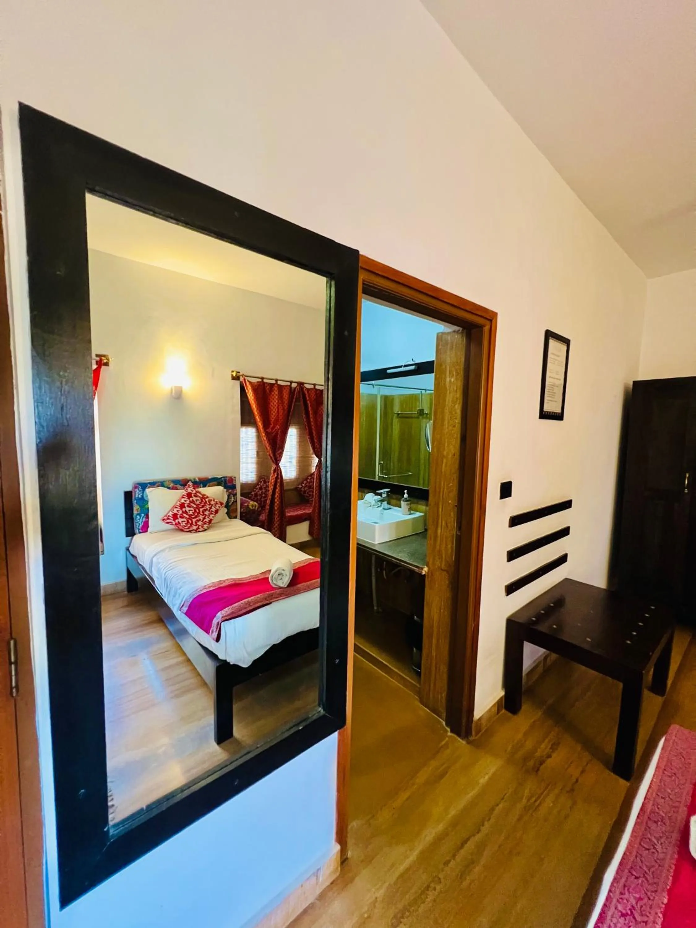 Bedroom, Bed in Hotel Jaisan Haveli