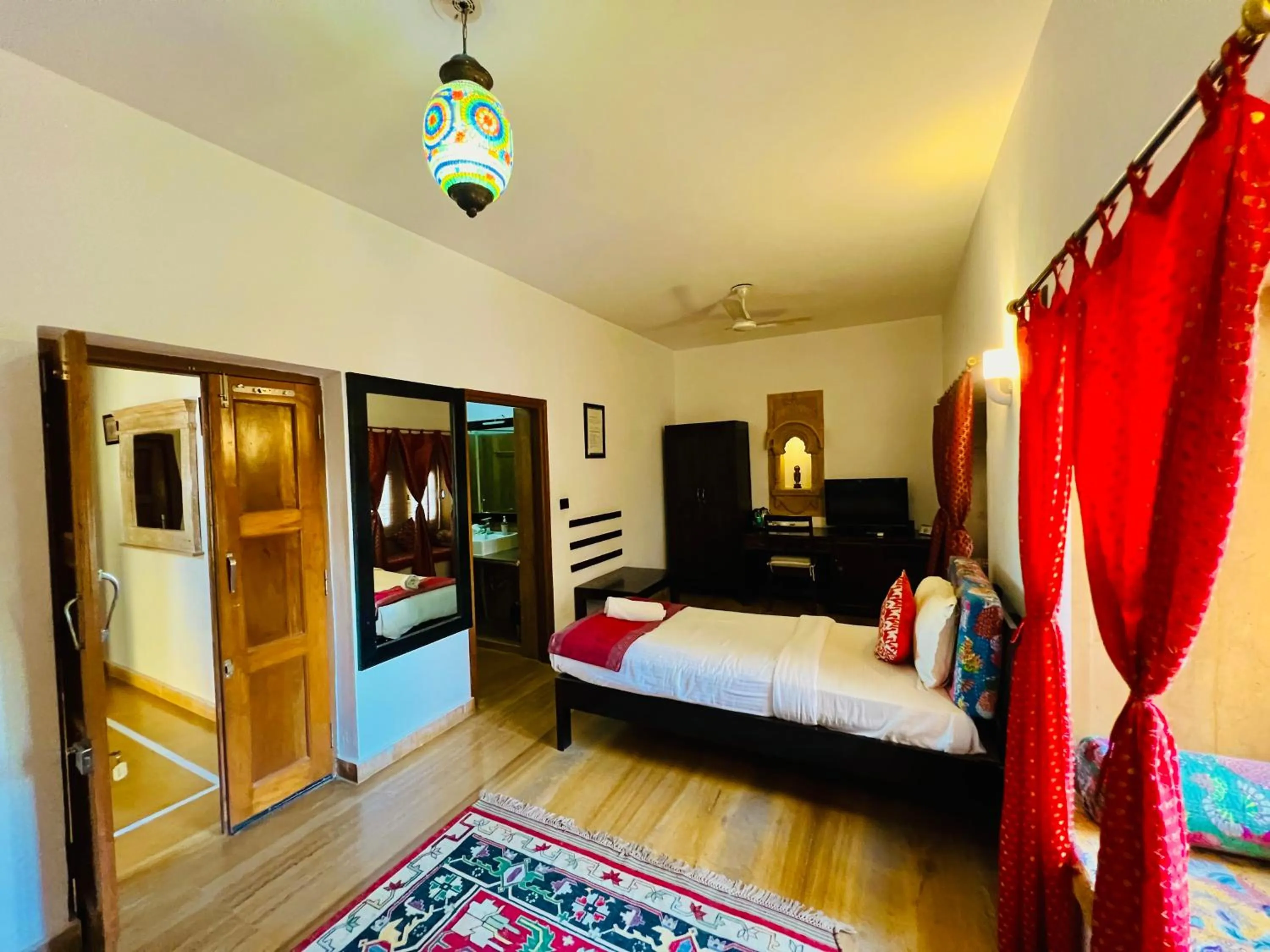 Bedroom, Bed in Hotel Jaisan Haveli