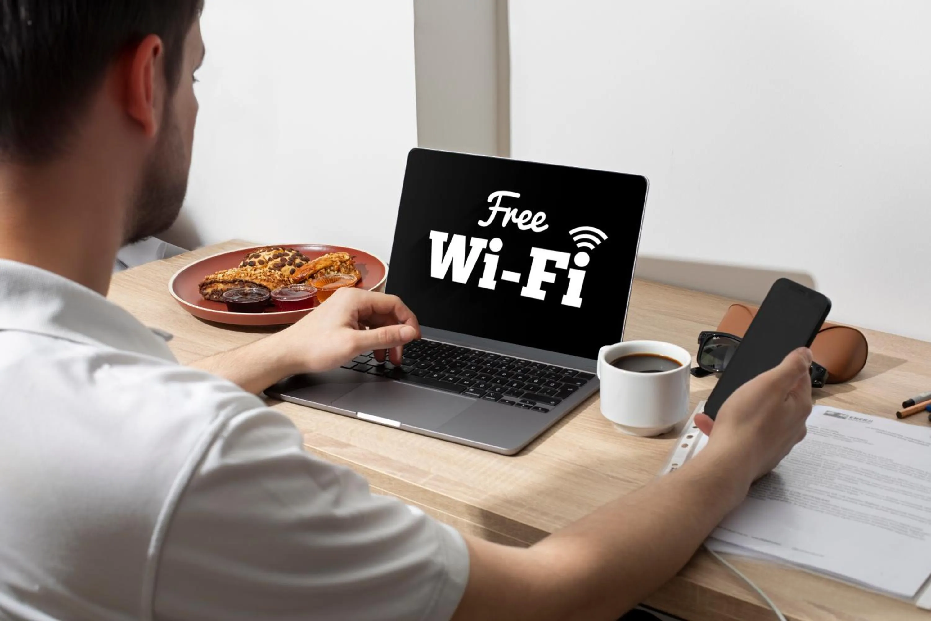 People in Lenus Hagia Sophia Hotel