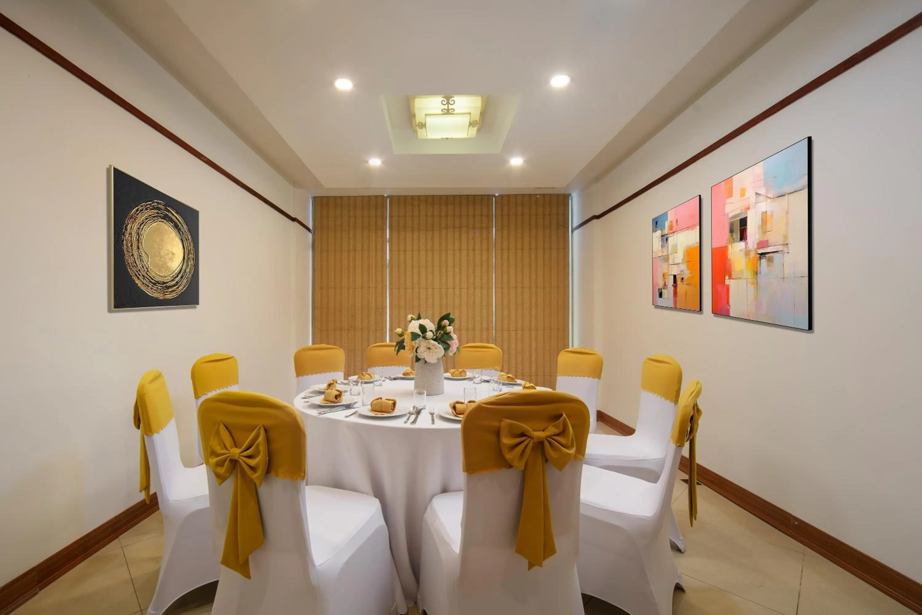 Restaurant/places to eat in Sao Mai Boutique Hotel