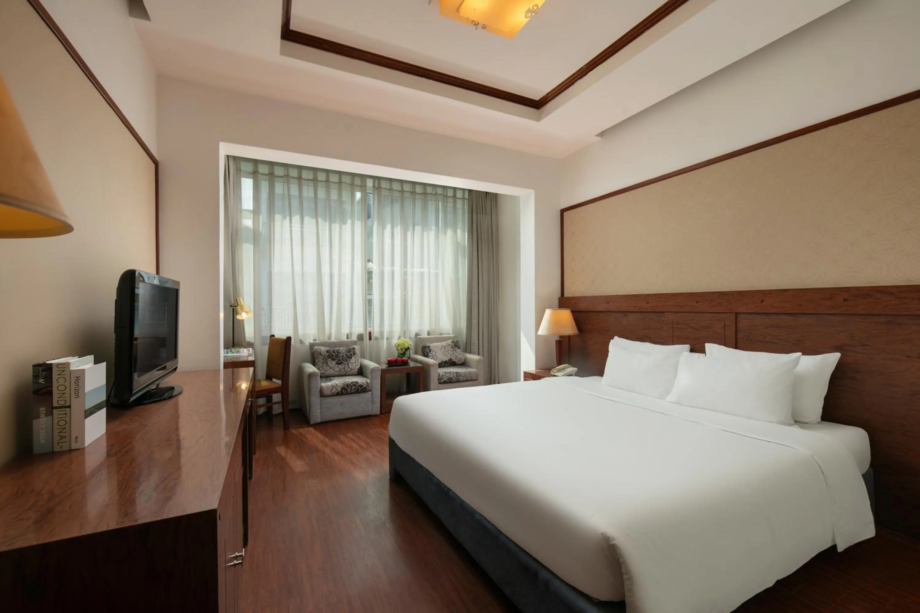 TV and multimedia, Bed in Sao Mai Boutique Hotel