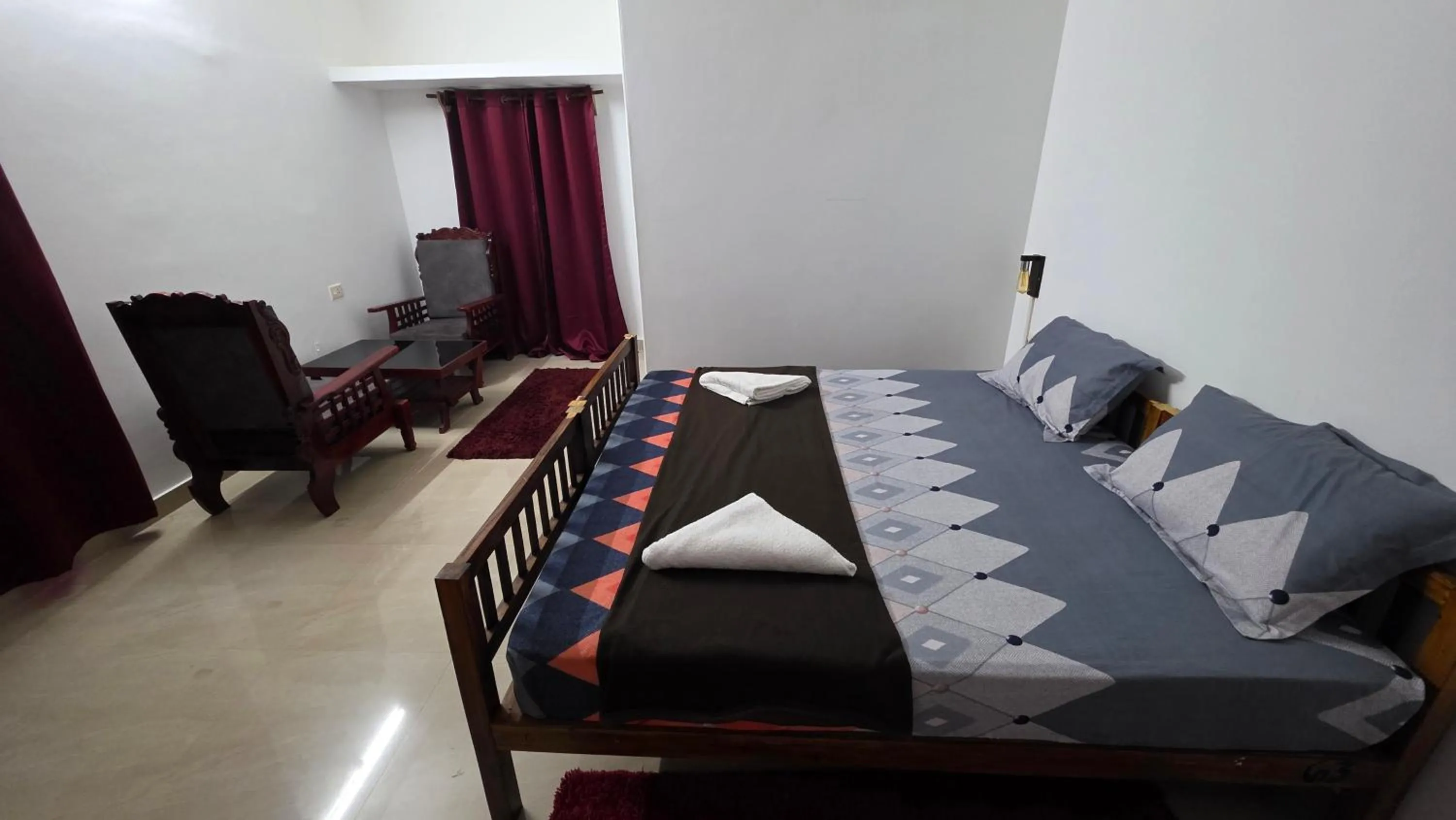 Sky's Surf Hostel