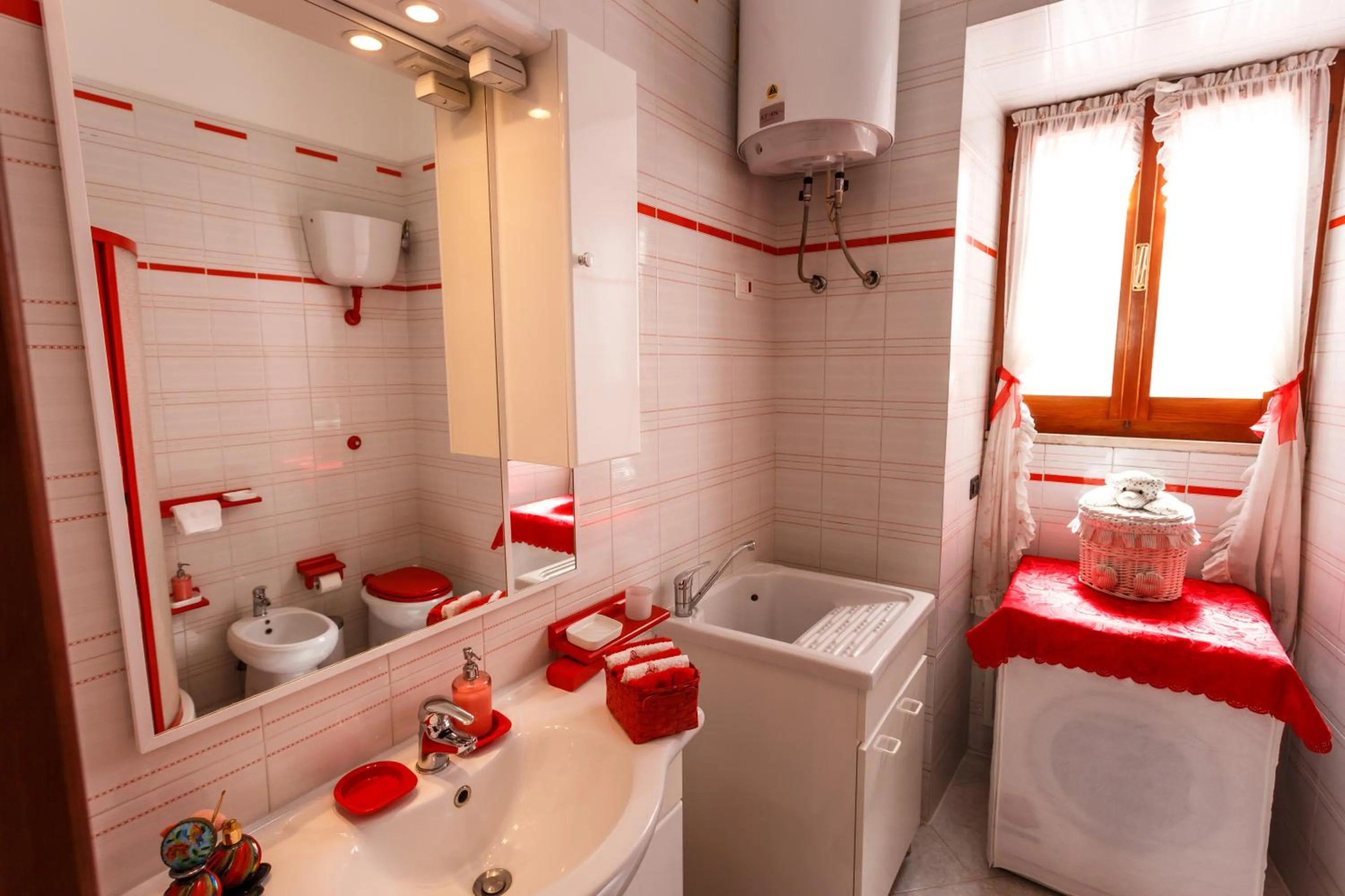 Property building, Bed in L'Aurora Viola