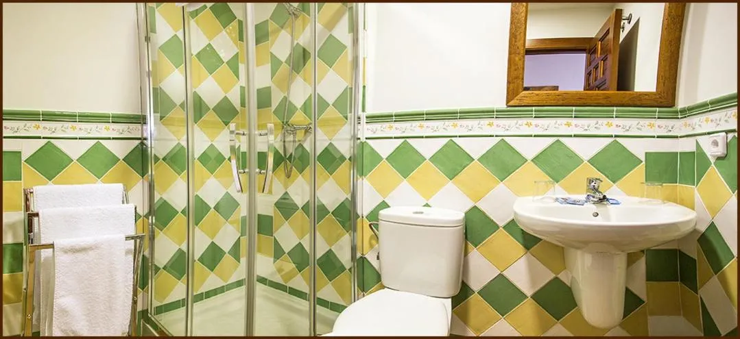 Bathroom in Posada del Tio Juanón