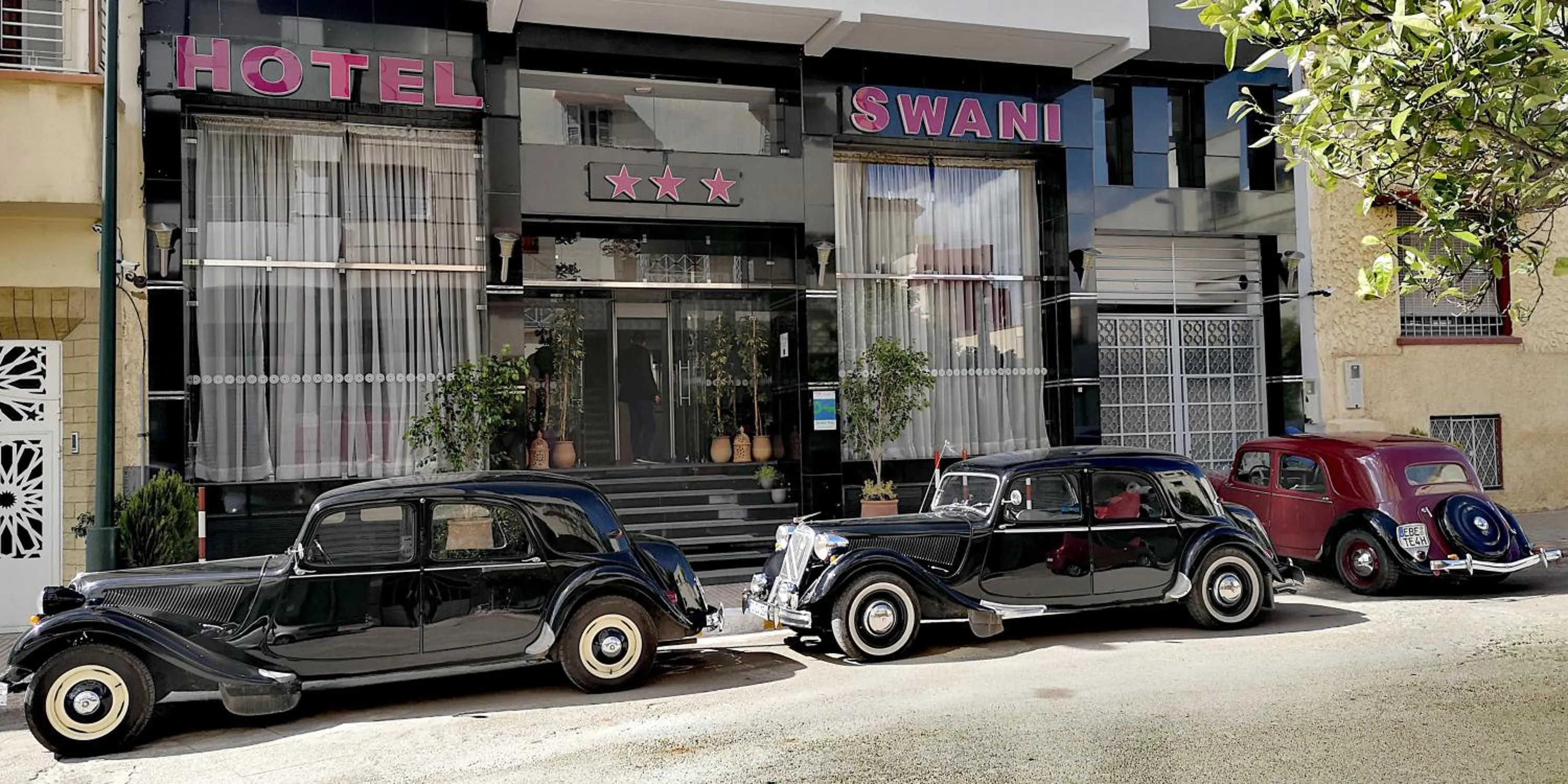Facade/entrance in Hotel Swani
