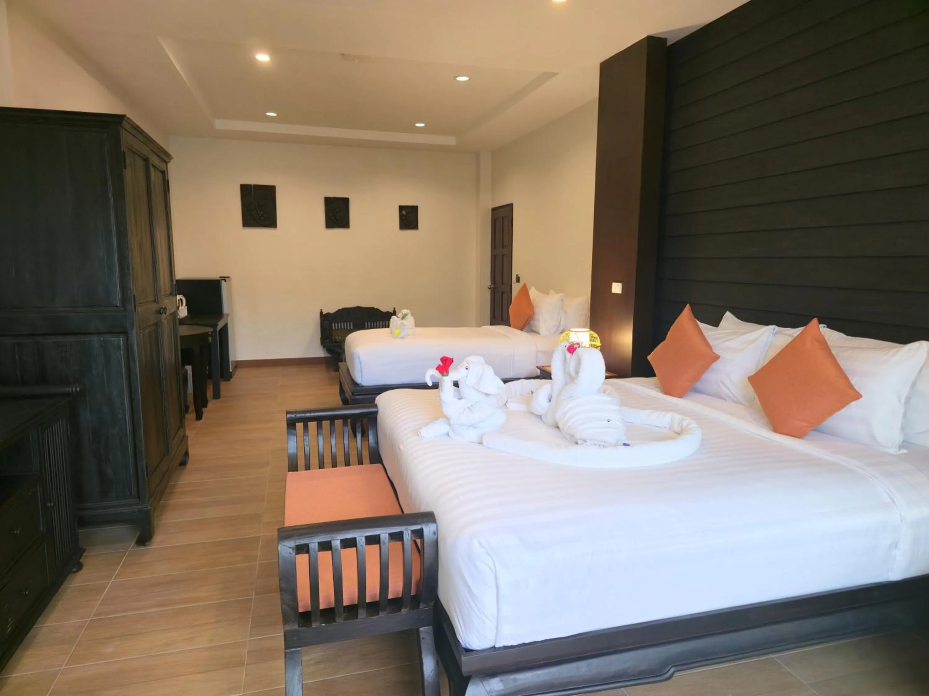 Photo of the whole room, Bed in Blue Palm Residence Kata