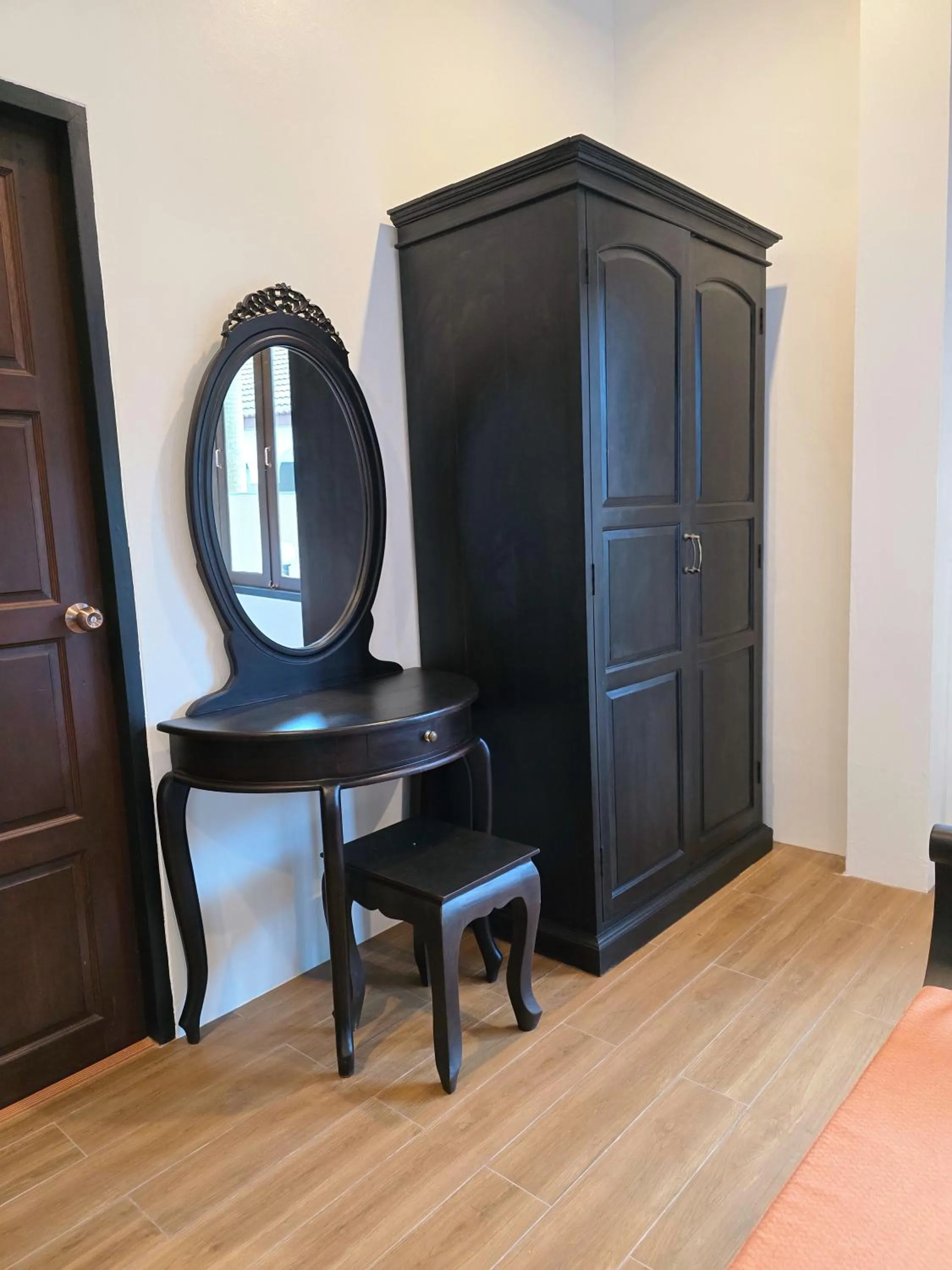 wardrobe in Blue Palm Residence Kata