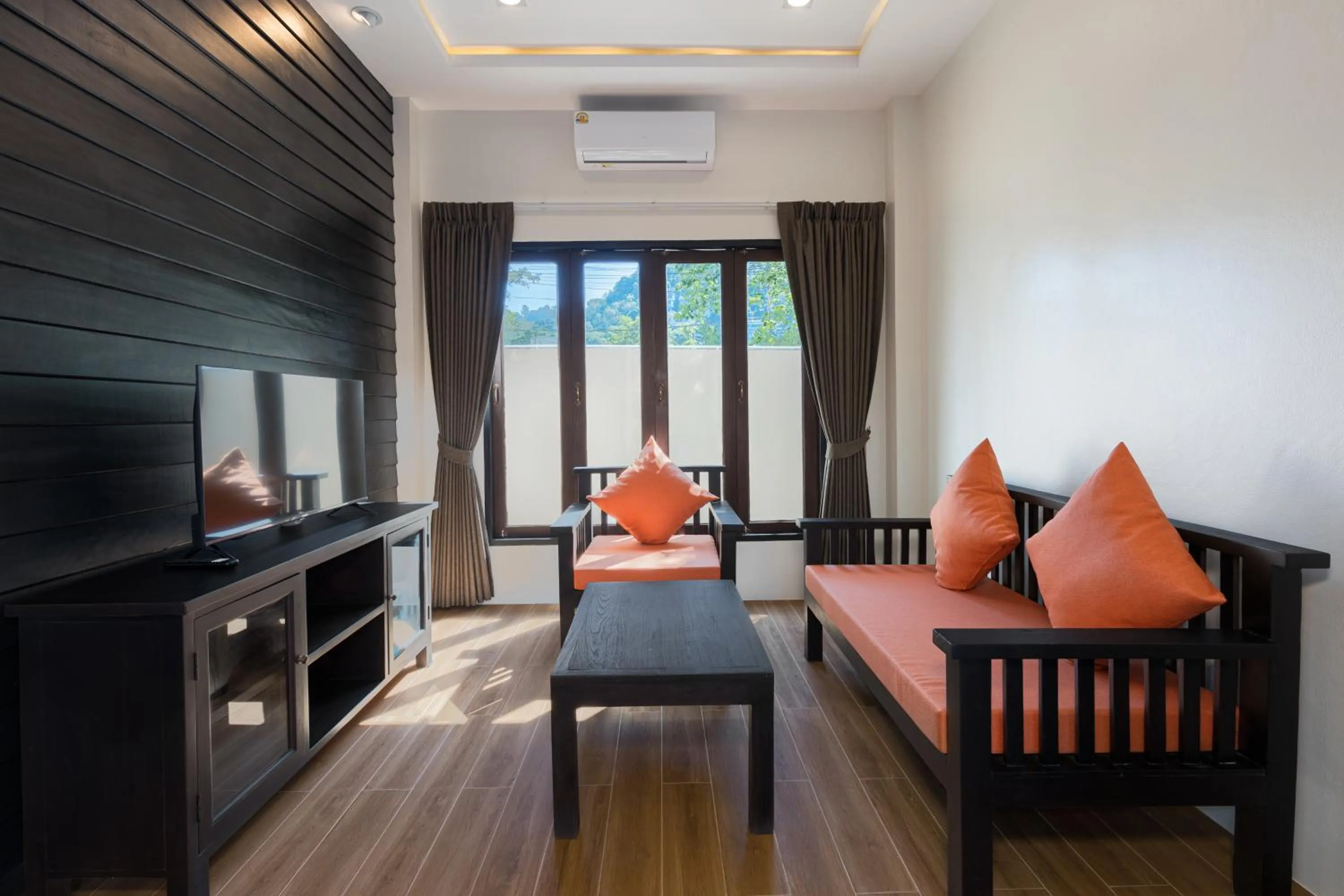 TV and multimedia, Bed in Blue Palm Residence Kata