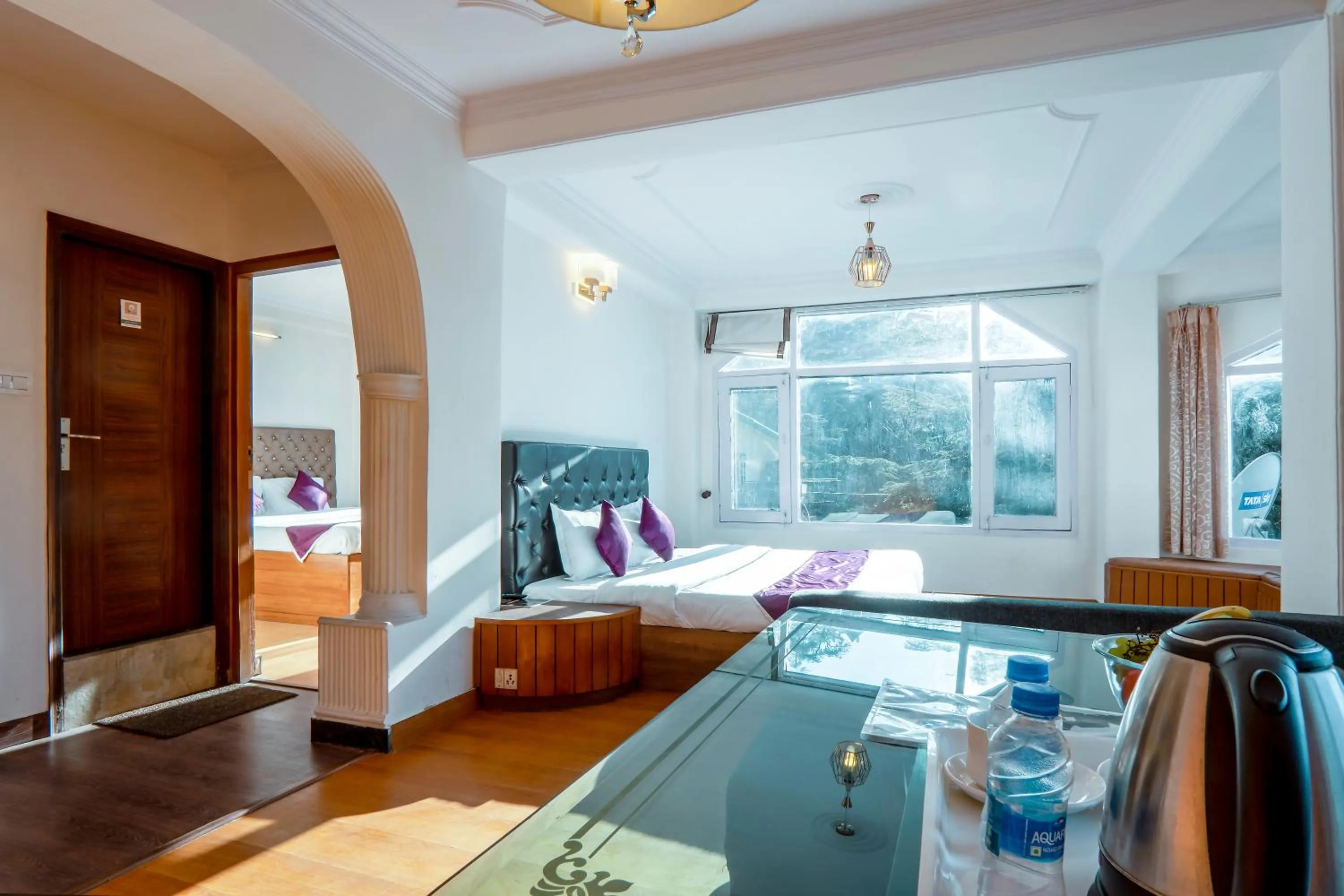 Bed in Windsor the mall