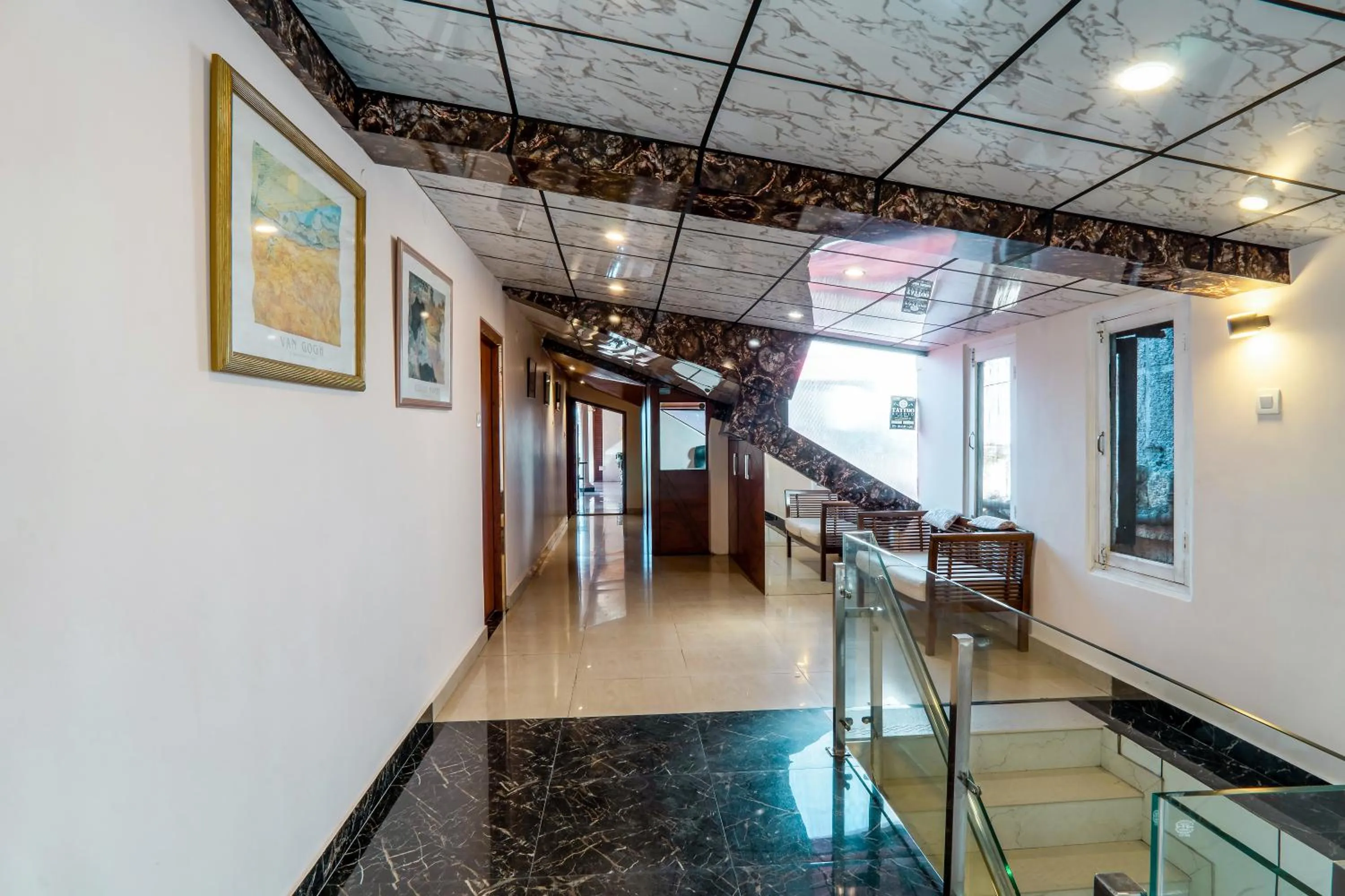 Lobby or reception in Windsor the mall