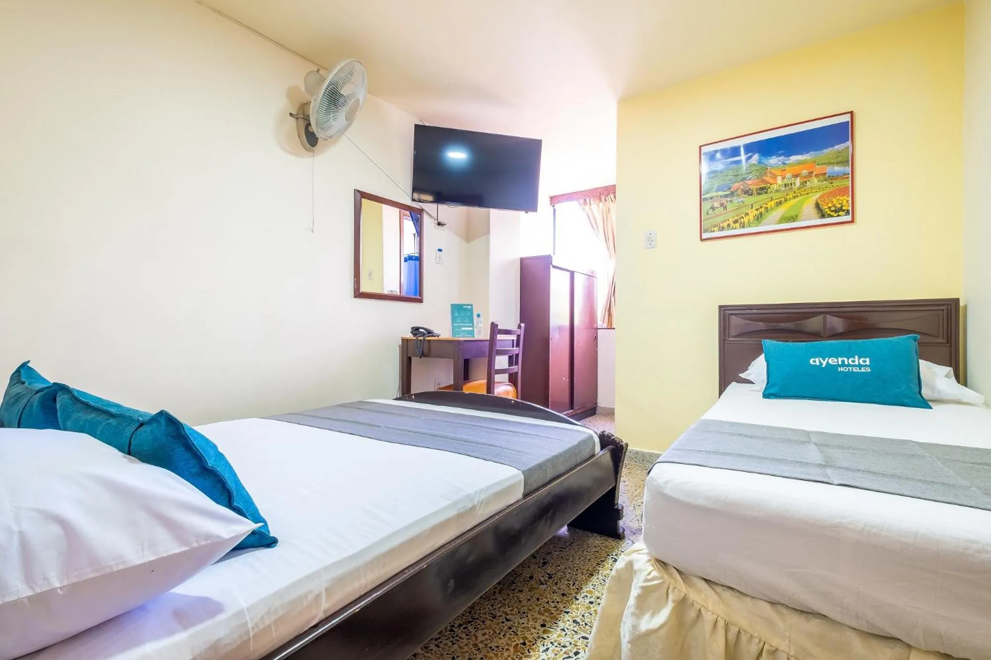 Bed in Hotel Almirante