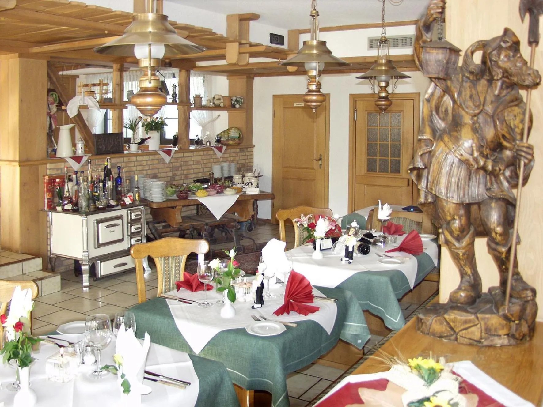 Restaurant/places to eat in Hotel-Restaurant-Pfaelzer-Stuben
