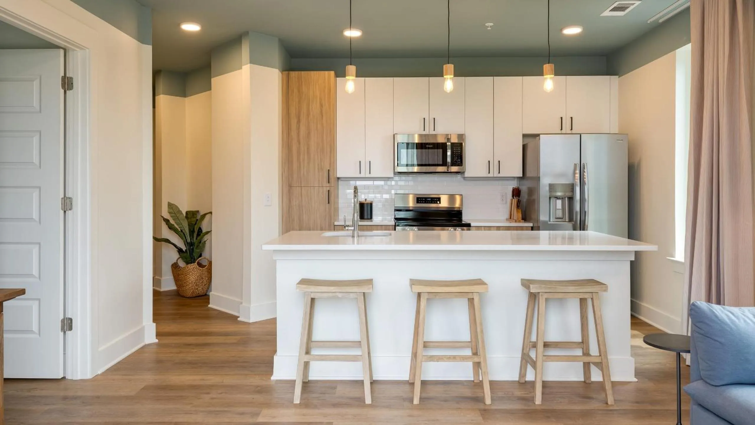 Kitchen or kitchenette in The Gilmore, an AvantStay Hotel