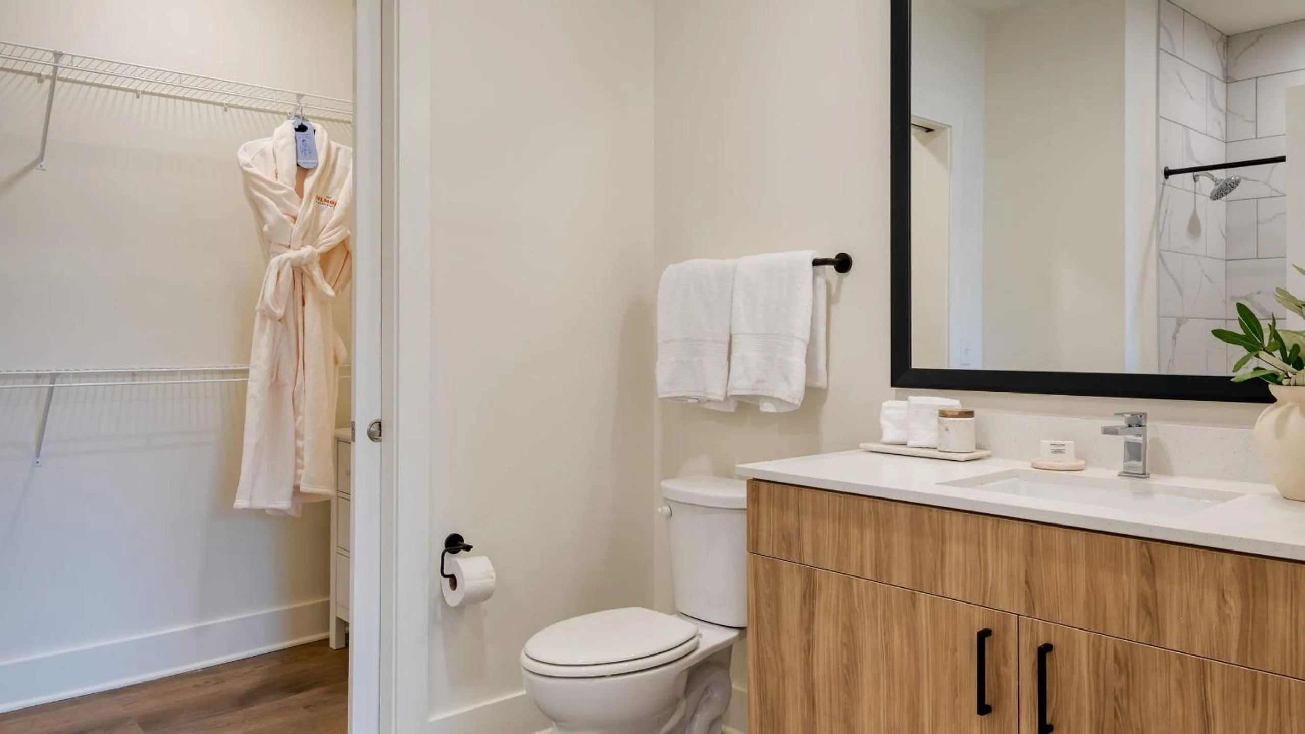 Bathroom in The Gilmore, an AvantStay Hotel