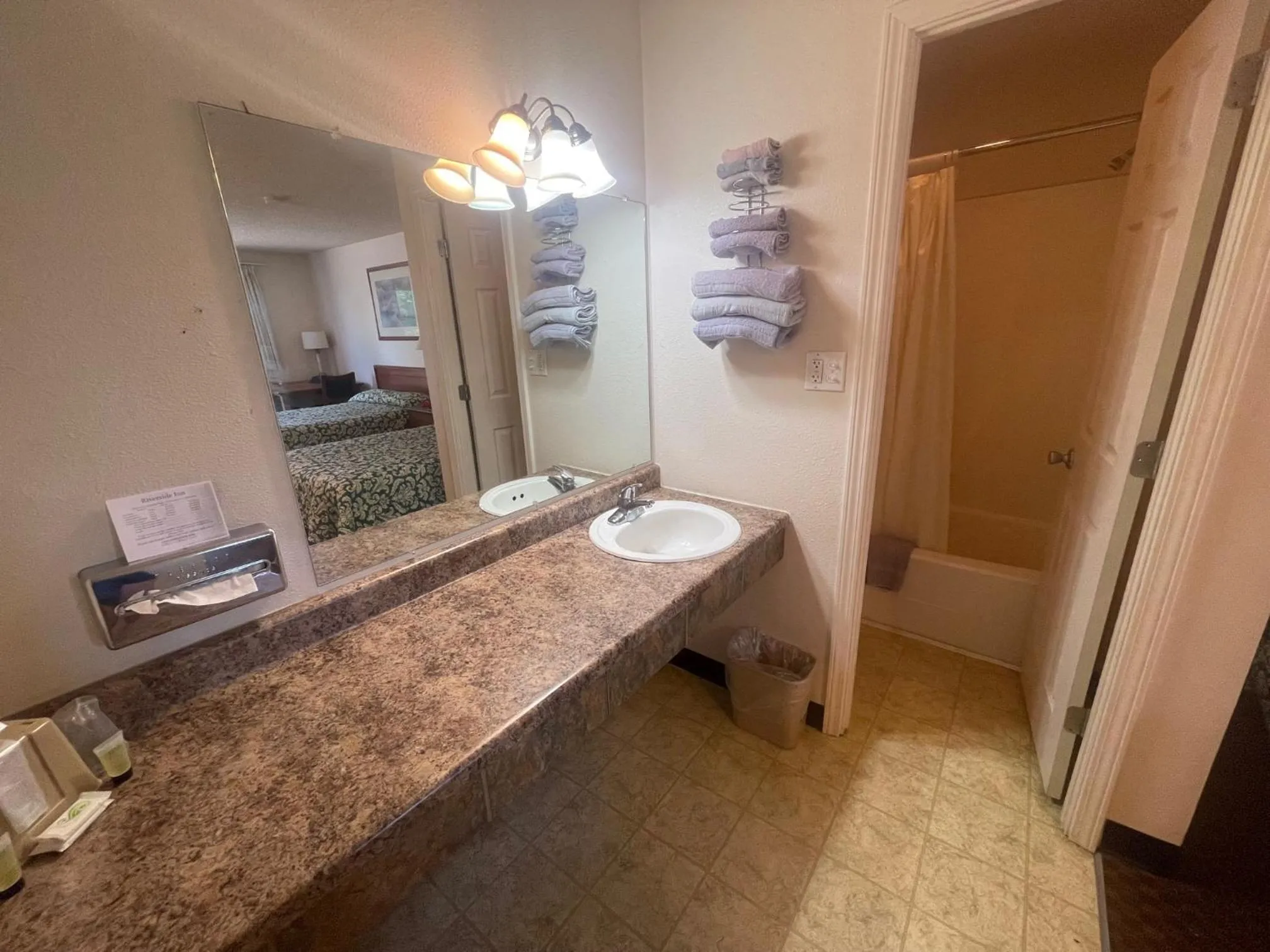 Bathroom in Riverside Inn