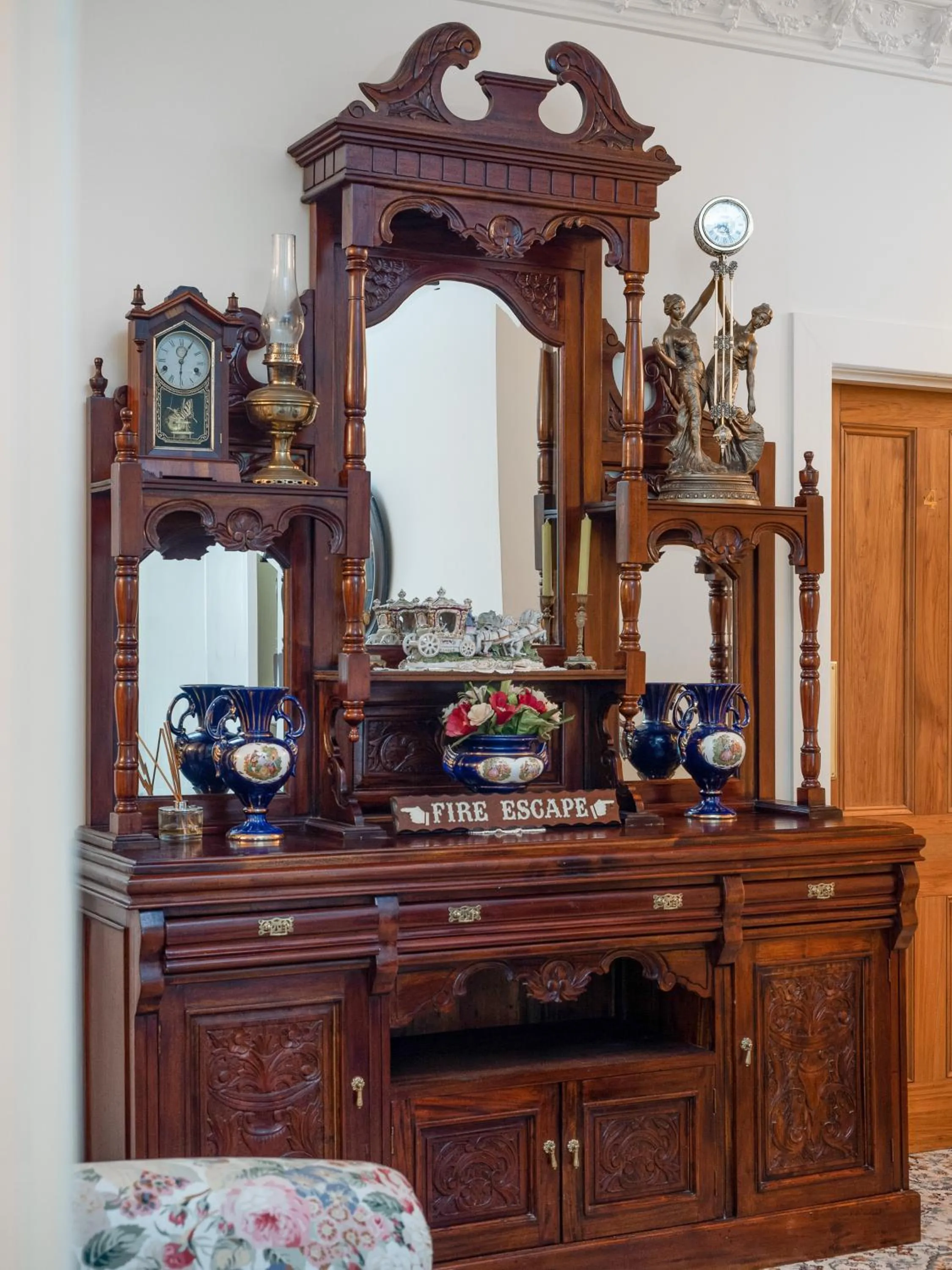 Otira Stagecoach Hotel