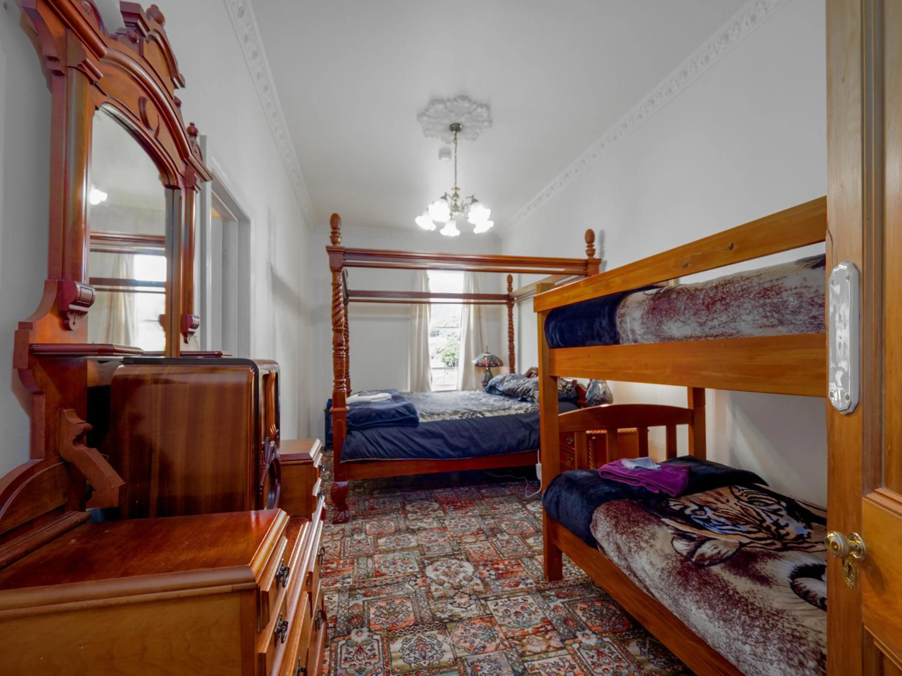 Bed in Otira Stagecoach Hotel