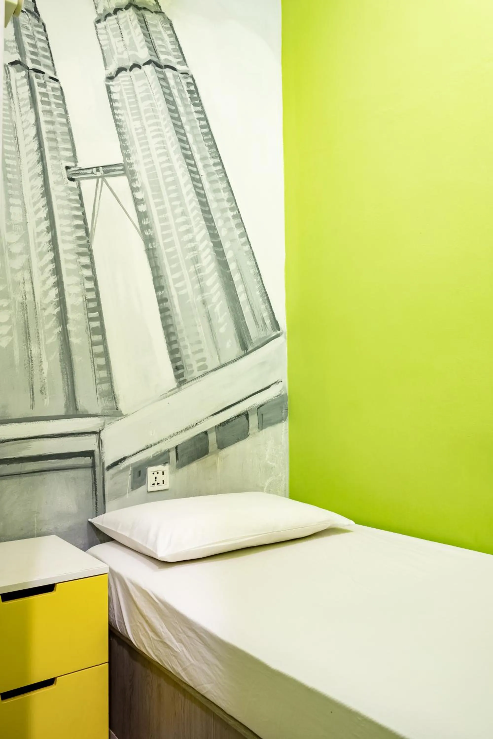 Bed in PODs The Backpackers Home & Cafe, Kuala Lumpur