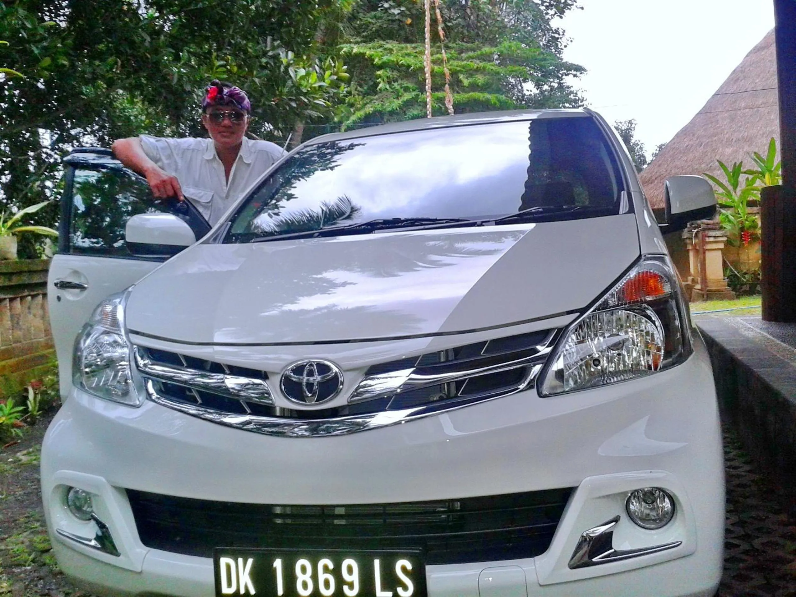 People in Junjungan Suite