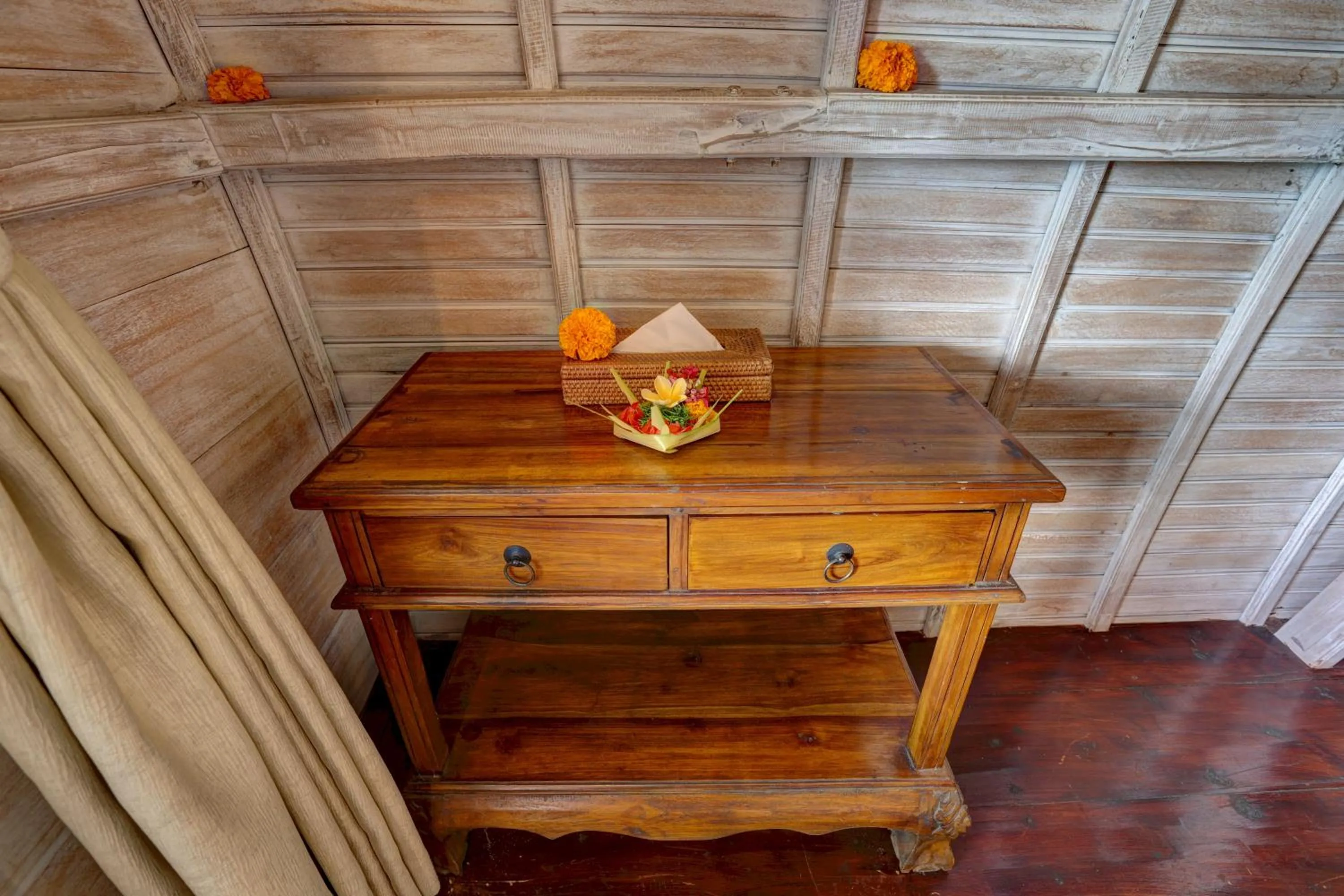 Decorative detail in Junjungan Suite