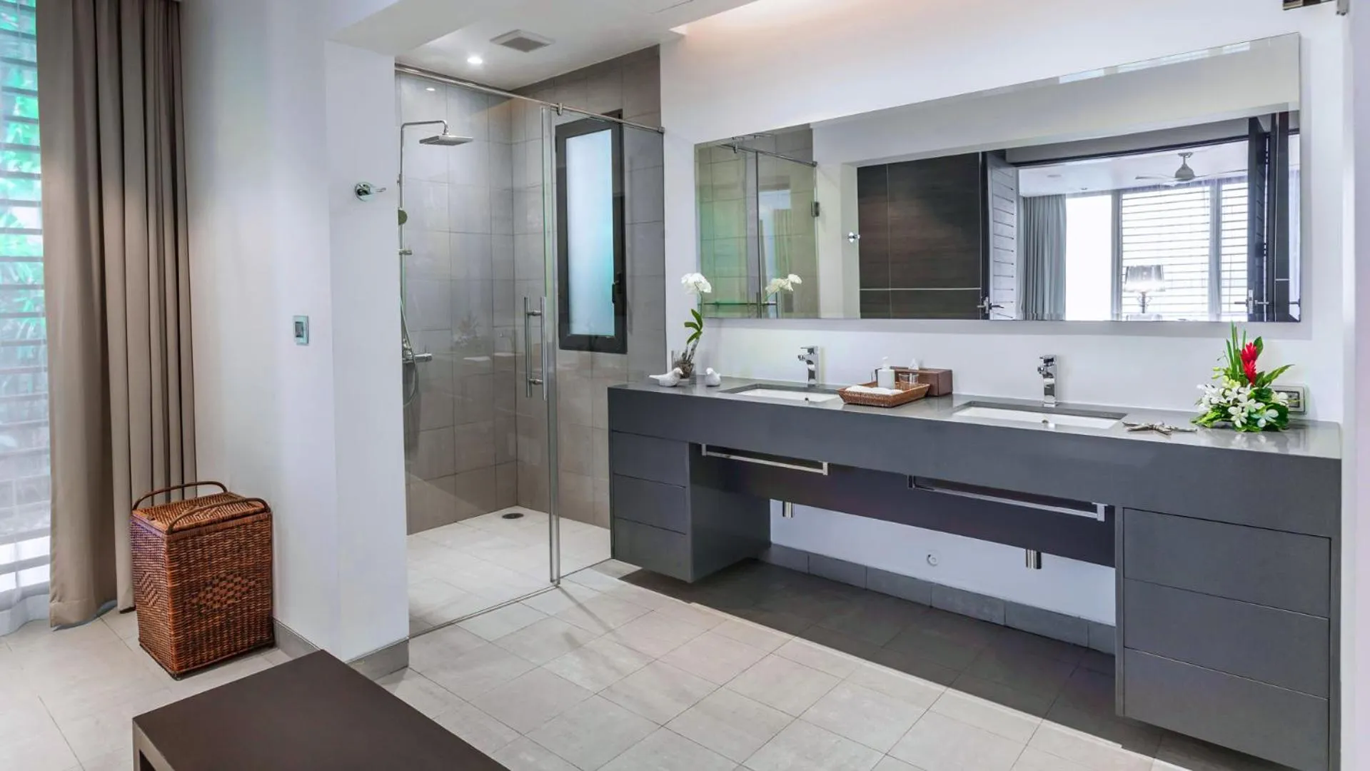 Bathroom in Ocean's 11 Villa