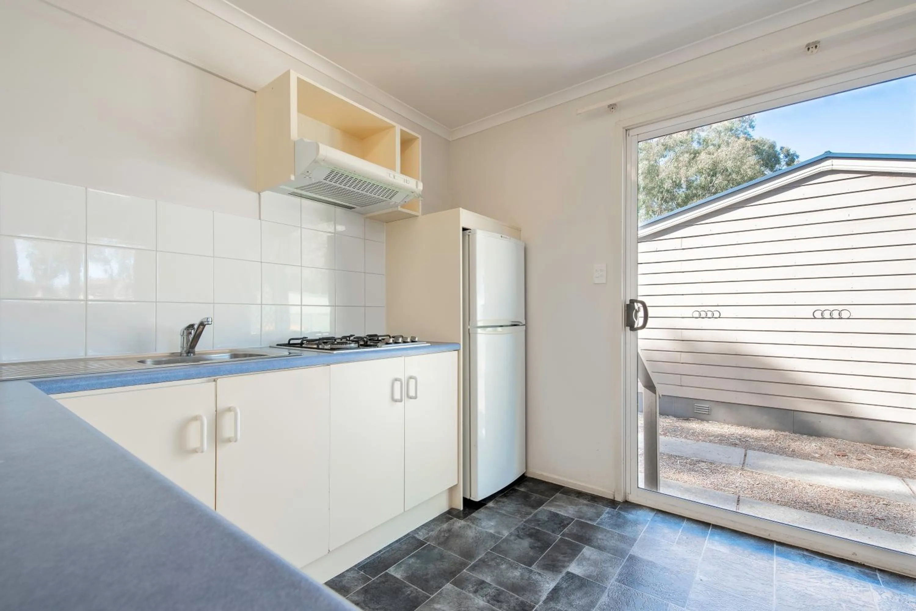Kitchen or kitchenette in Echo Holiday Parks - Windsor Gardens