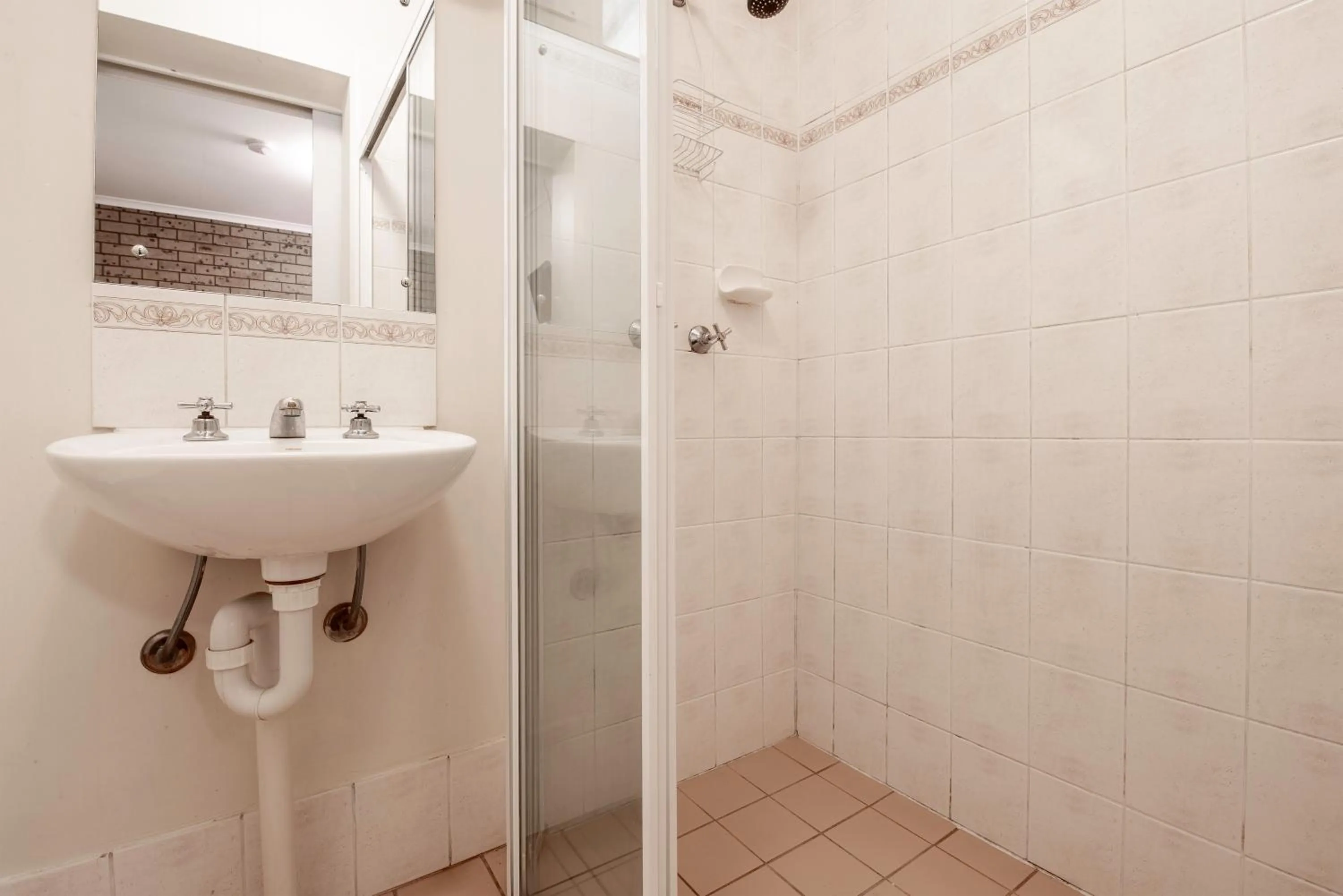 Shower in Echo Holiday Parks - Windsor Gardens