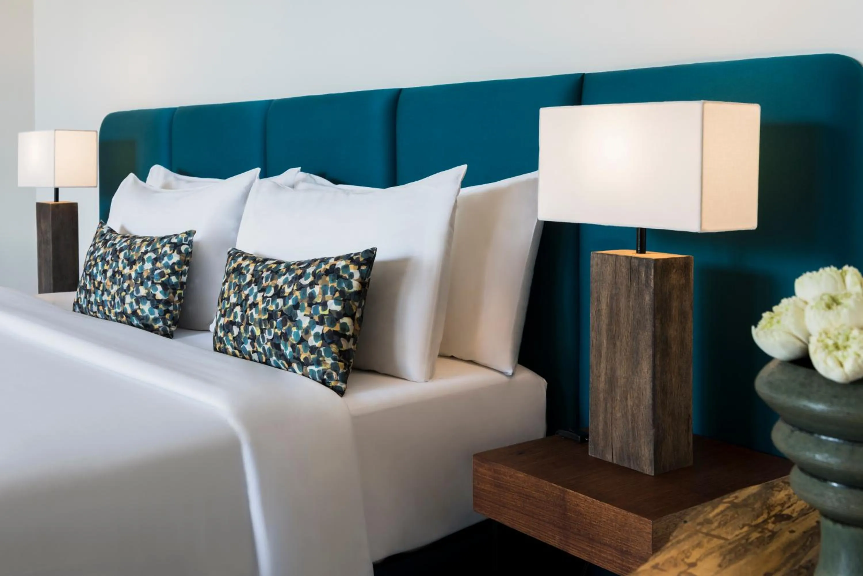 Bed in Viroth's Hotel